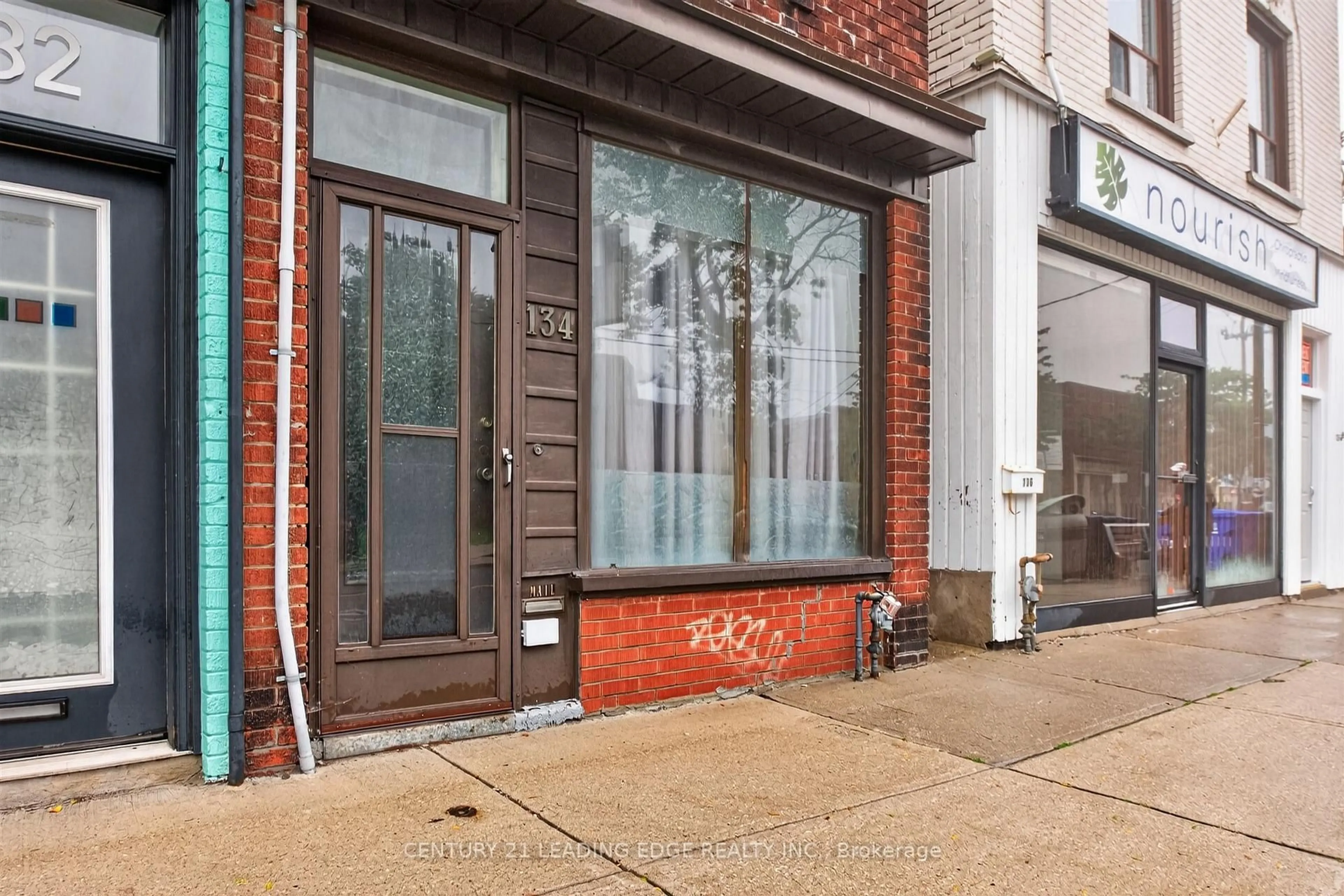 Unknown for 134 Main St, Toronto Ontario M4E 2V8