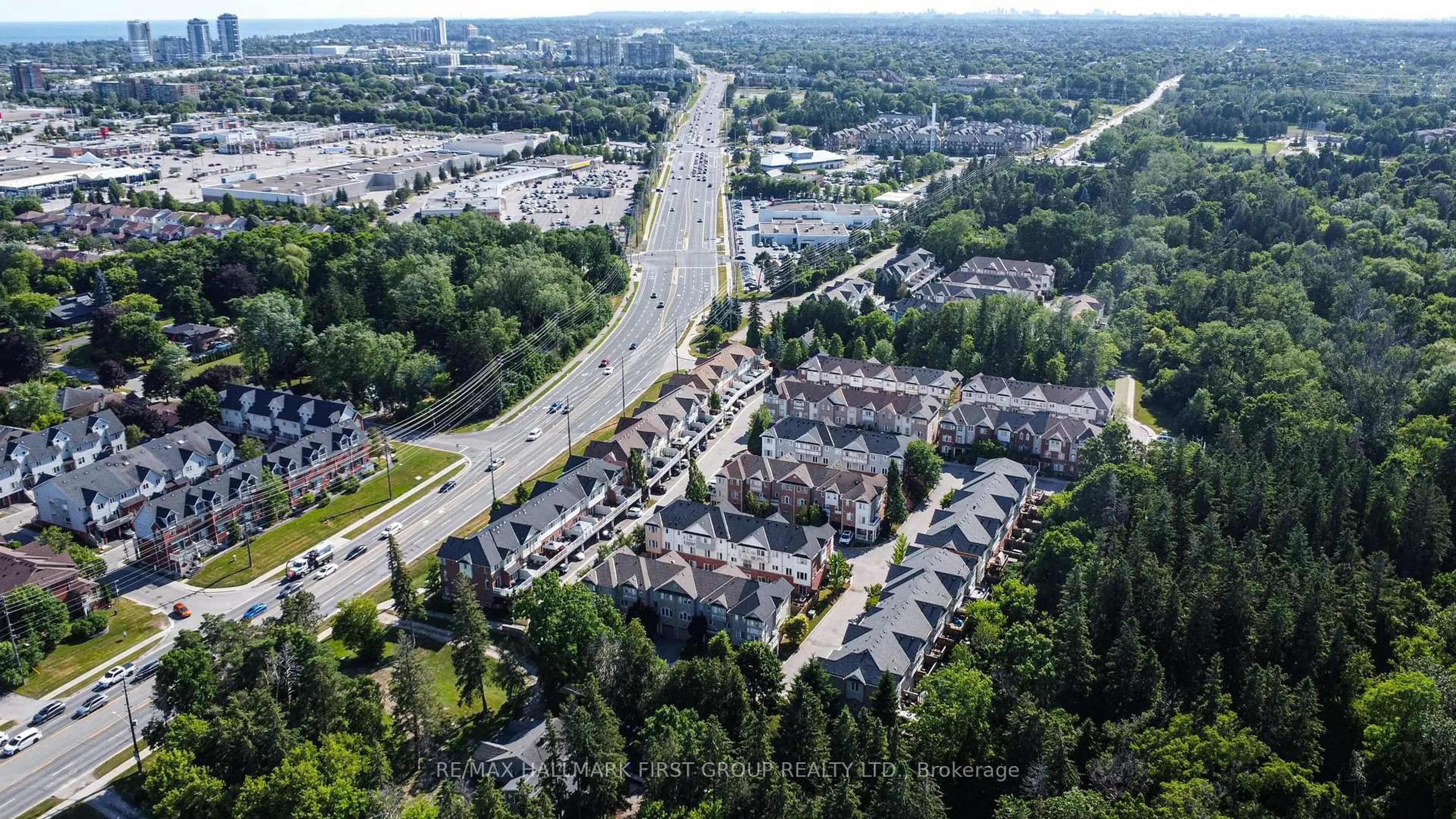 A pic from outside/outdoor area/front of a property/back of a property/a pic from drone, street for 1850 Kingston Rd #67, Pickering Ontario L1V 0A2