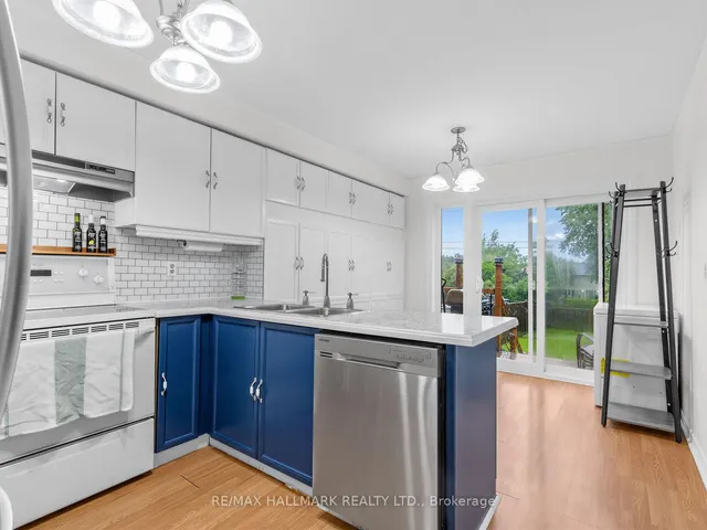1553 Rawlings Dr, Pickering 2