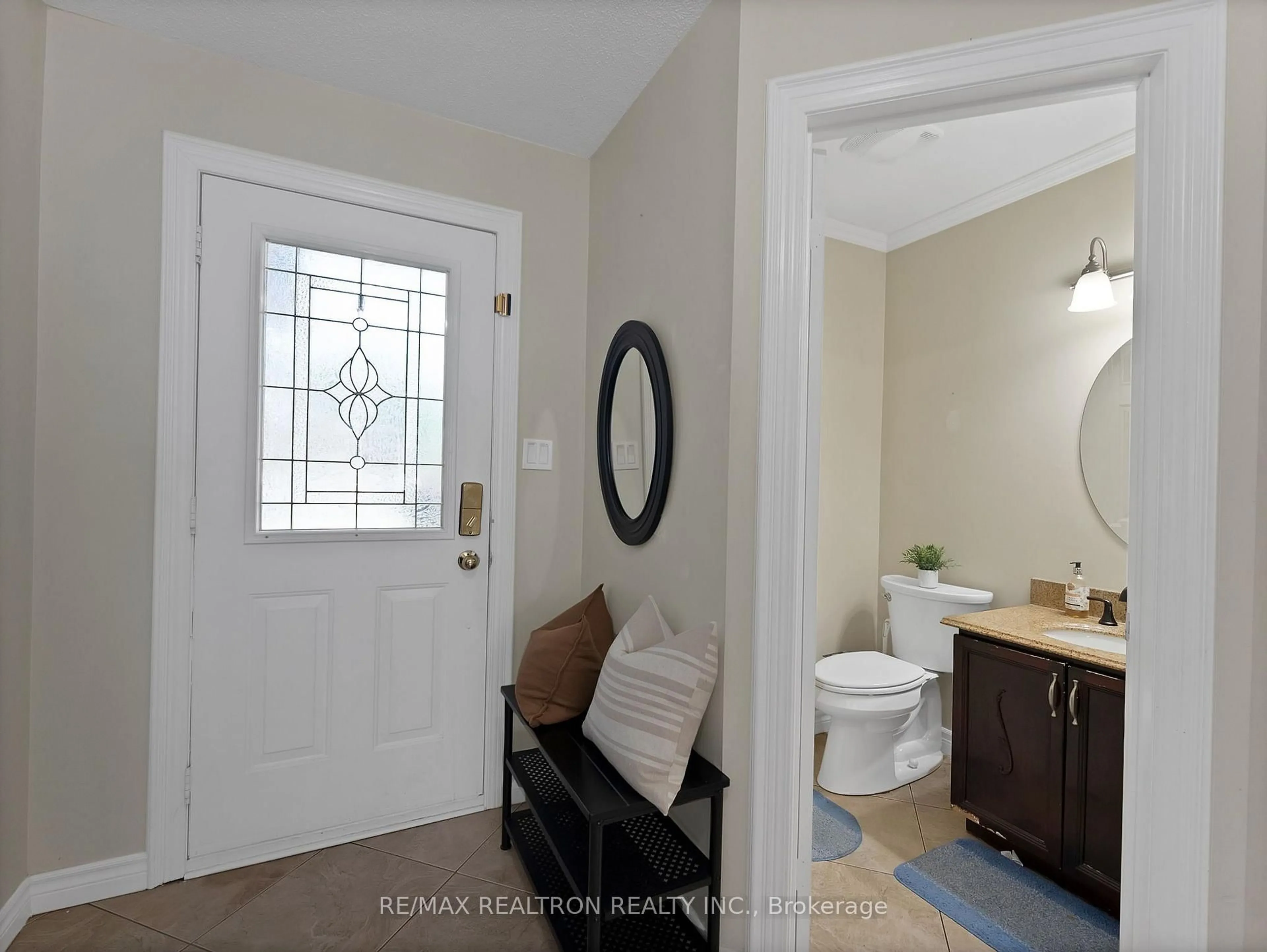 Unknown for 83 Crawforth St, Whitby Ontario L1N 9K9