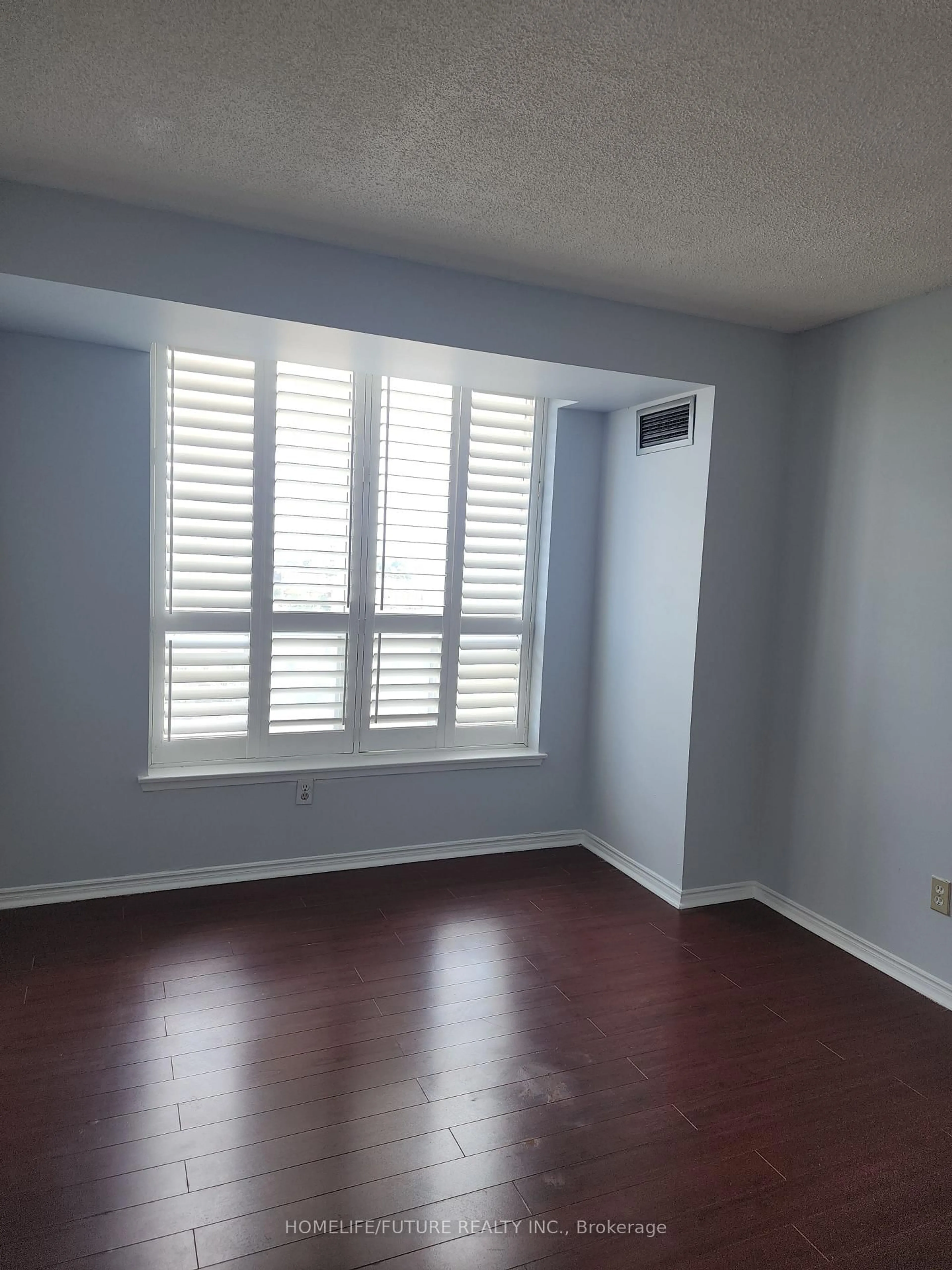 A pic of a room for 410 Mclevin Ave #1101, Toronto Ontario M1B 5J5