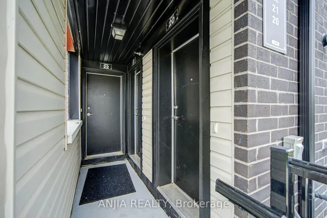 235 Mclevin Ave #21, Toronto 3