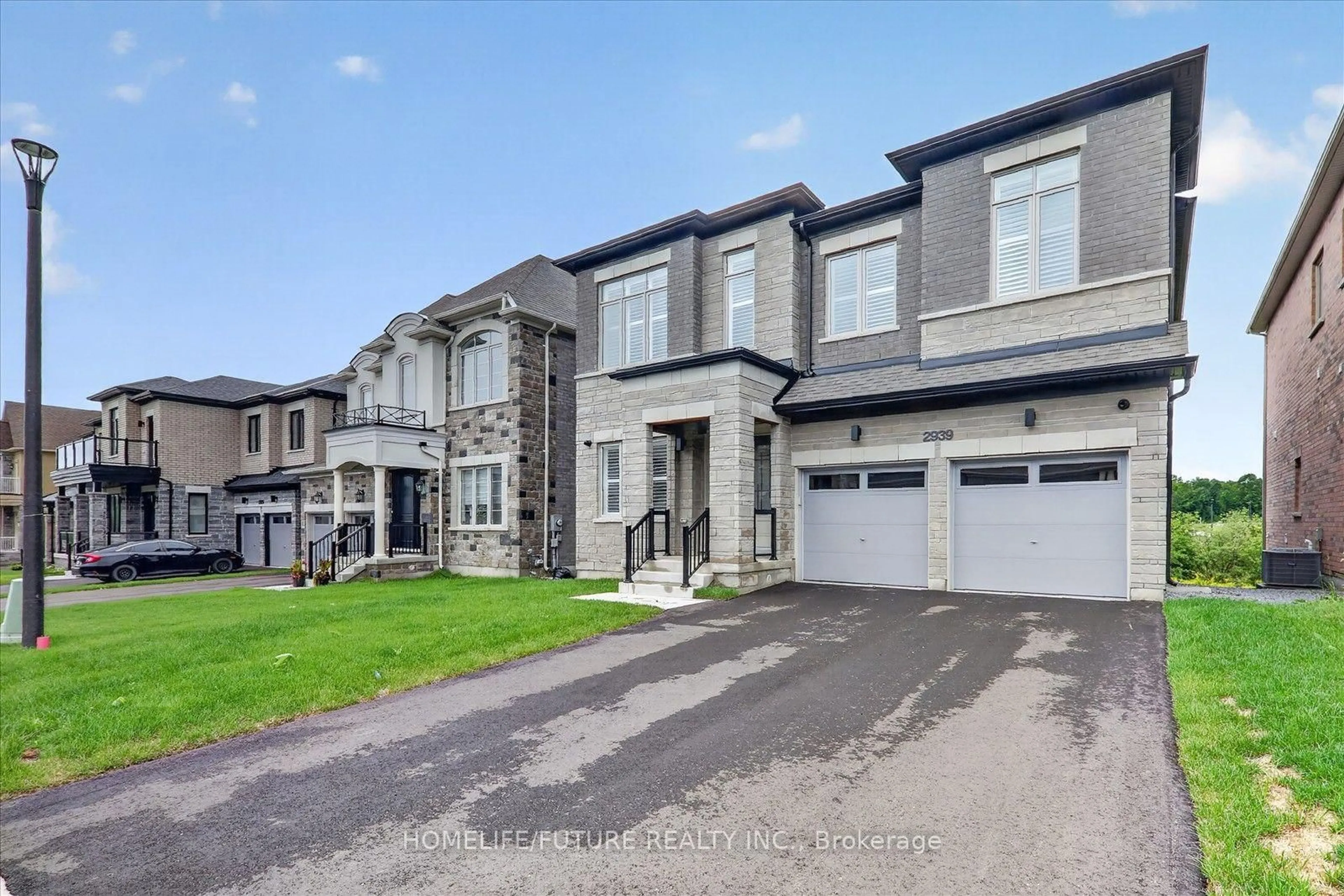 Unknown for 2939 Grindstone Cres, Pickering Ontario L1X 0R5