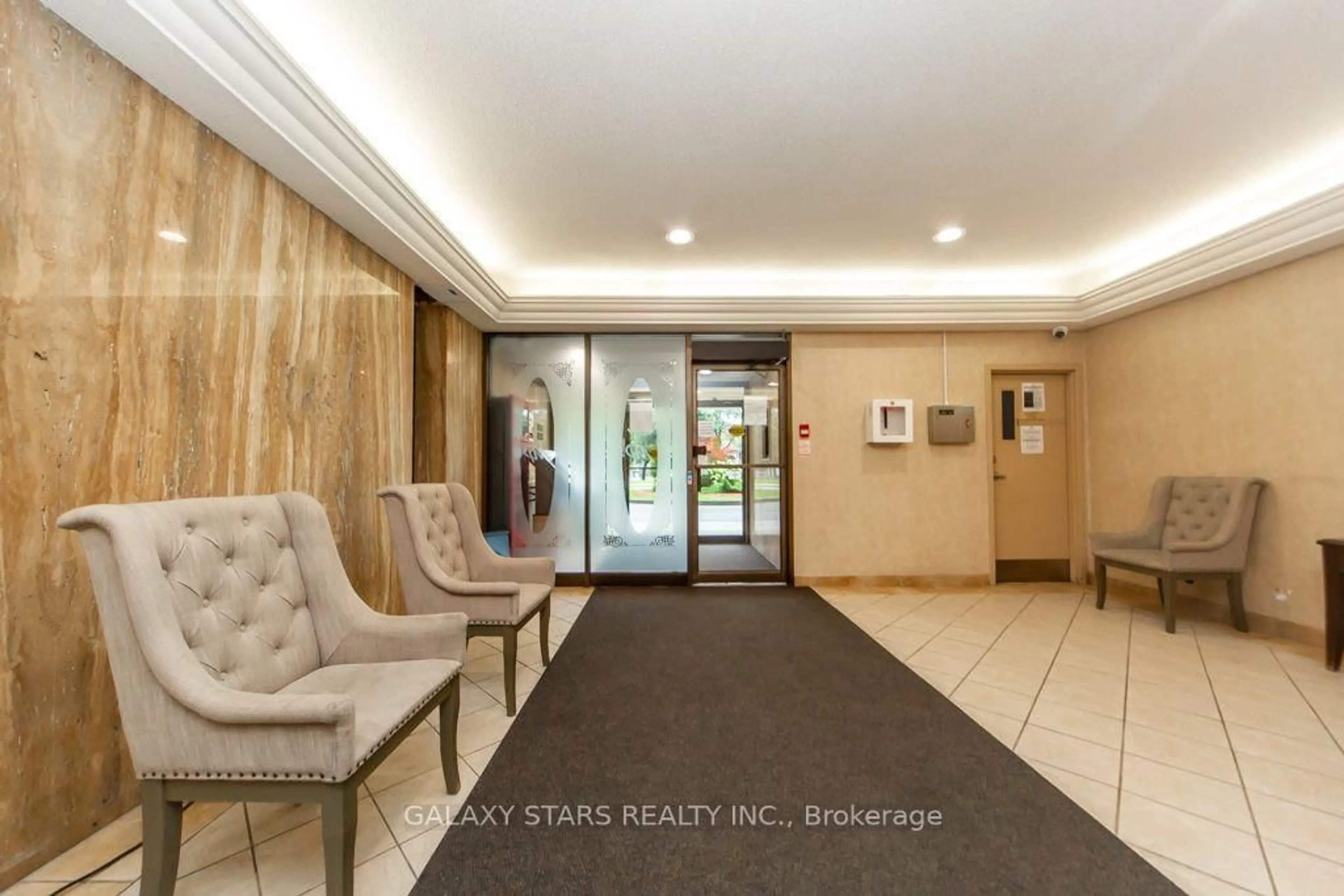 Lobby for 121 Trudelle St #305, Toronto Ontario M1J 3K4