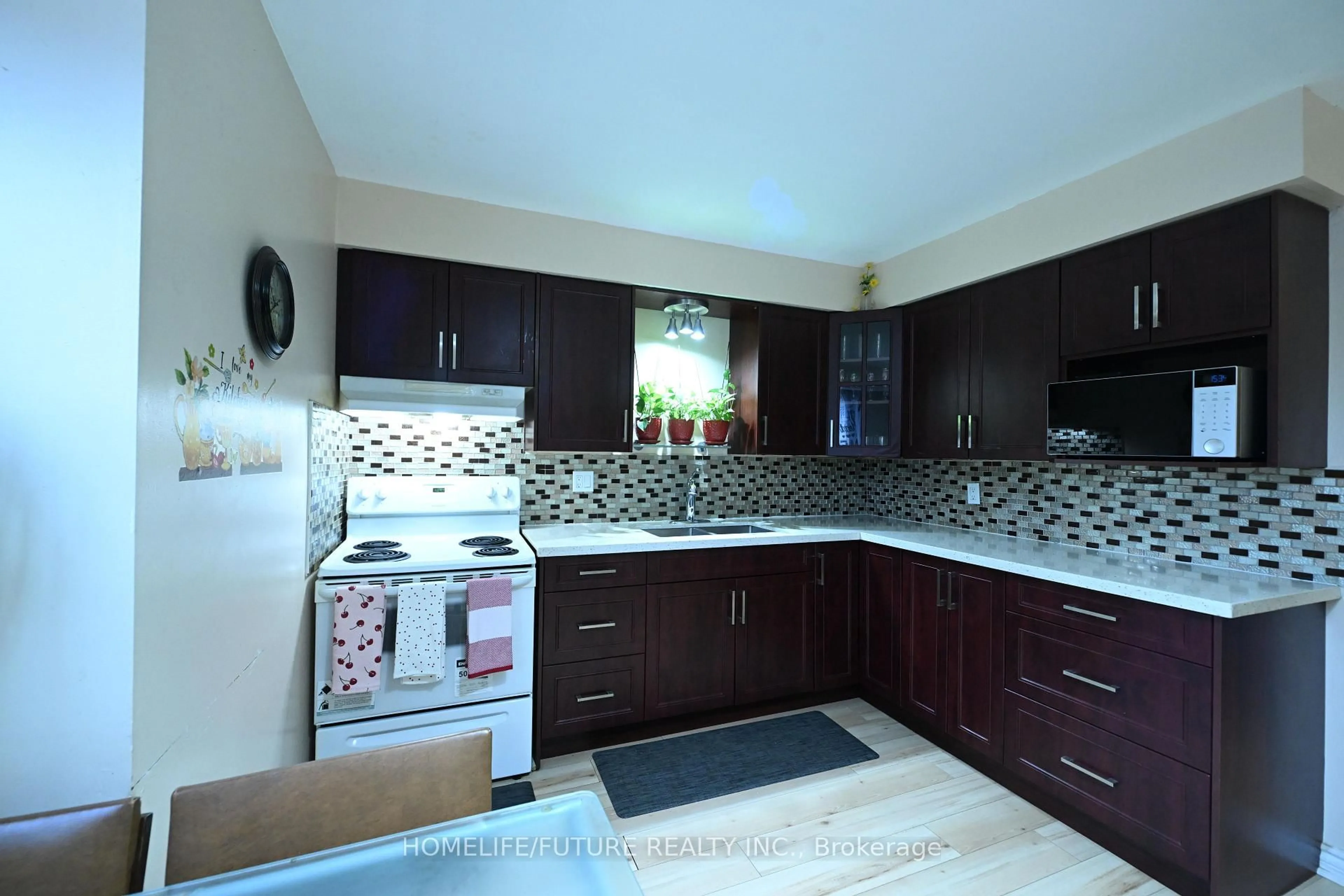 Standard kitchen, unknown for 351 Military Tr #15, Toronto Ontario M1E 4E5