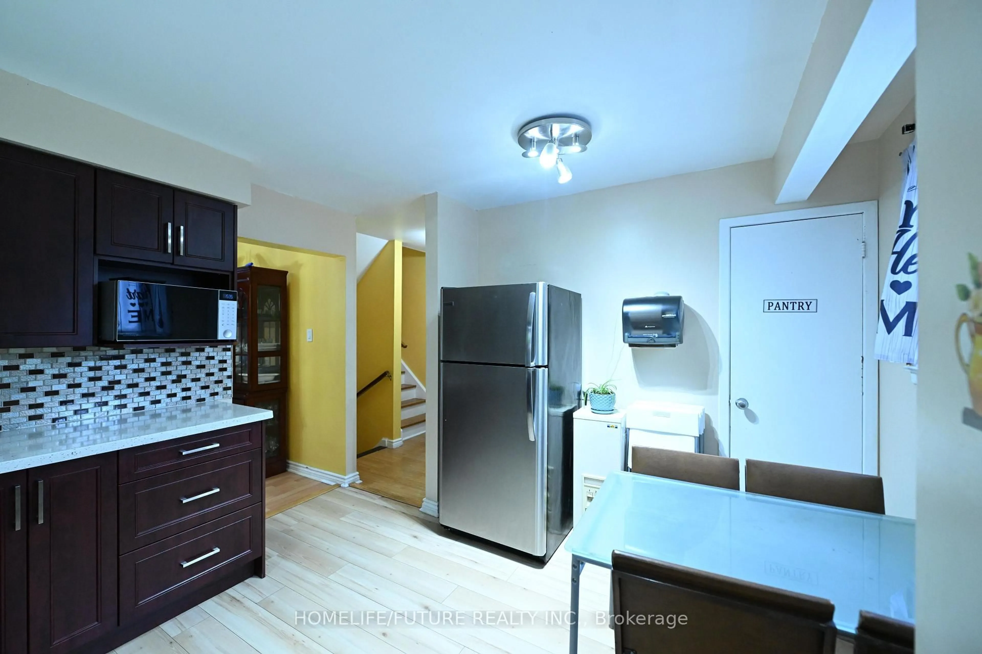 Standard kitchen, unknown for 351 Military Tr #15, Toronto Ontario M1E 4E5