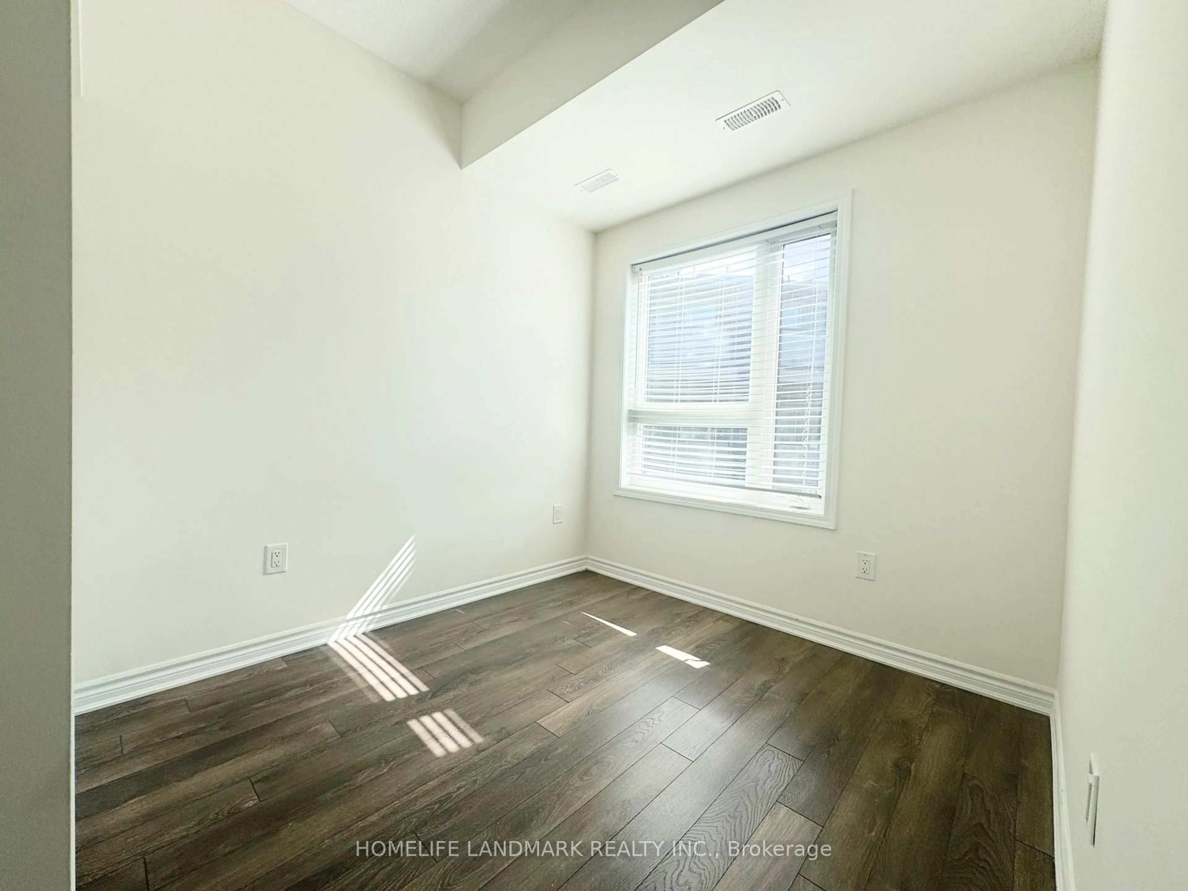 A pic of a room for 1085 Danforth Rd #214, Toronto Ontario M1J 0B2