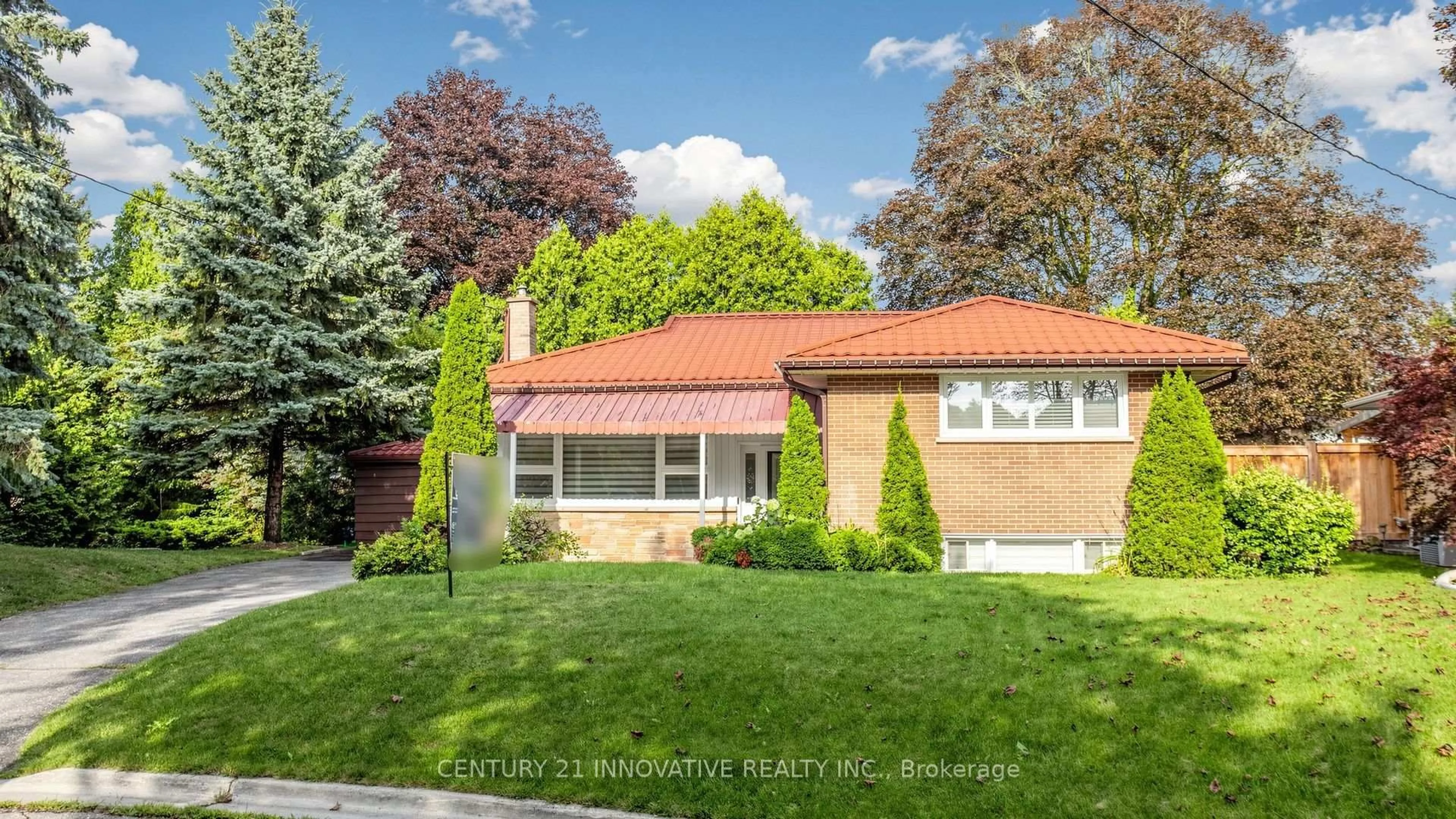 Home with brick exterior material, street for 161 Heather Crt, Oshawa Ontario L1G 6M2