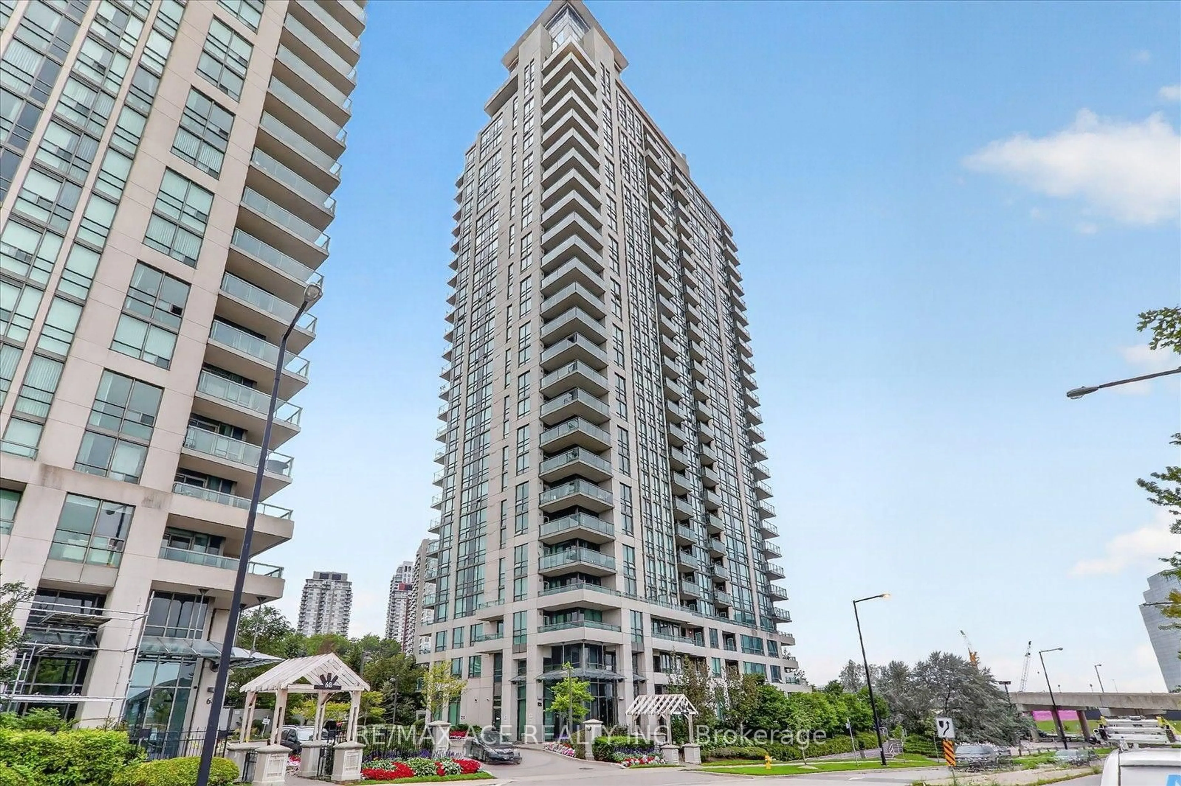 Patio, city buildings view from balcony for 88 Grangeway Ave #1606, Toronto Ontario M1H 0A2