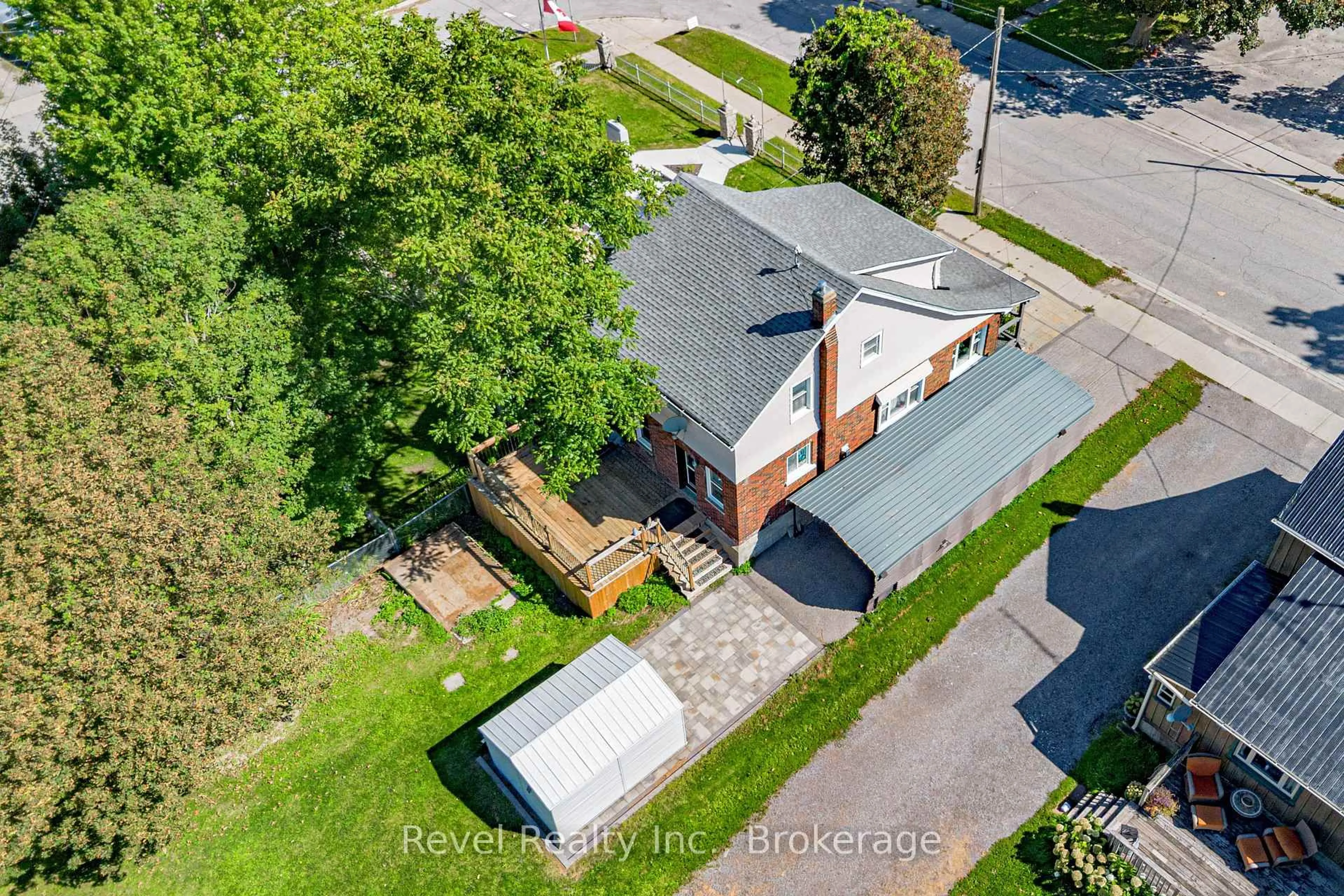 A pic from outside/outdoor area/front of a property/back of a property/a pic from drone, street for 13980 Old Scugog Rd, Scugog Ontario L0B 1B0