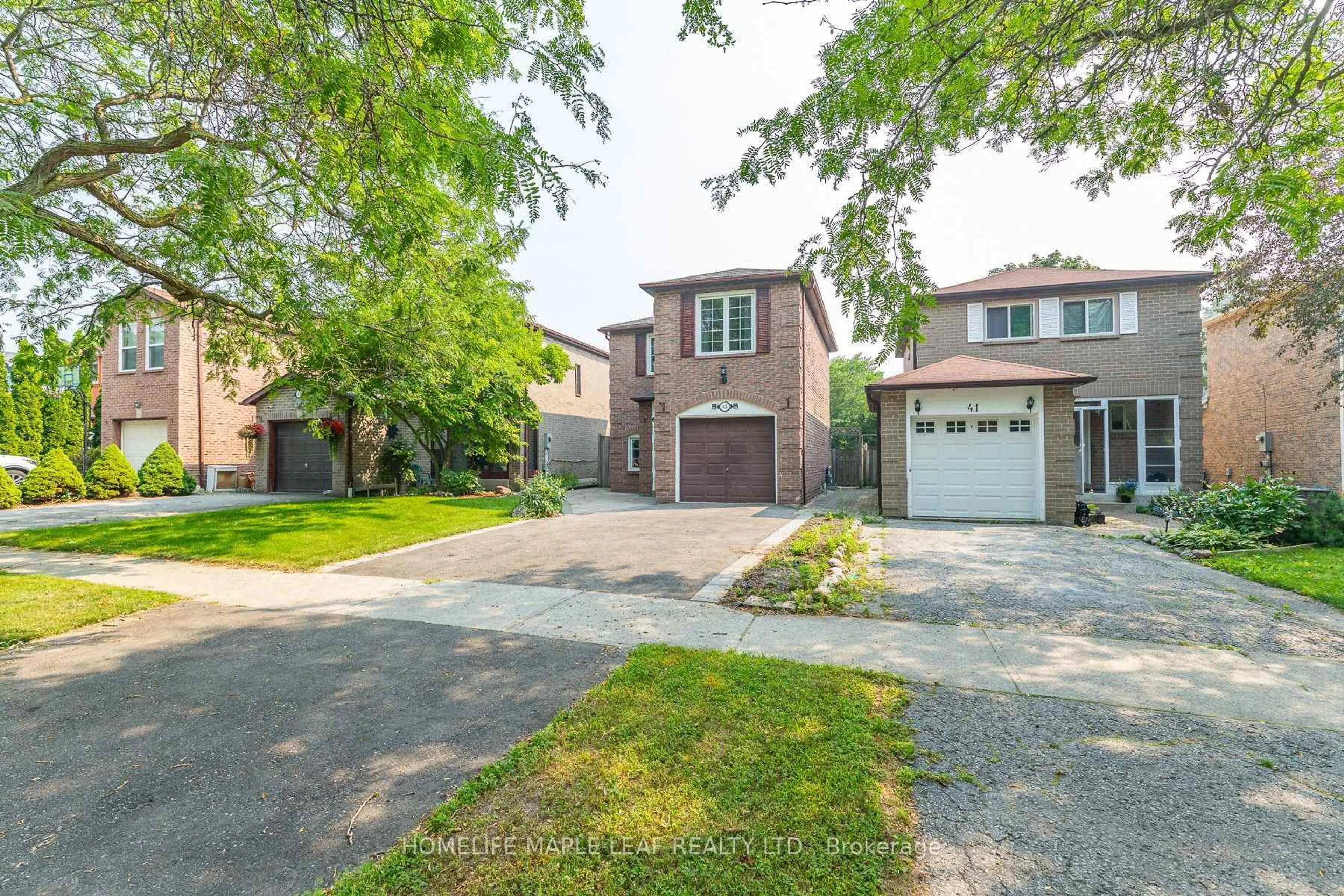 Home with brick exterior material, street for 43 Barrett Cres, Ajax Ontario L1T 2C4