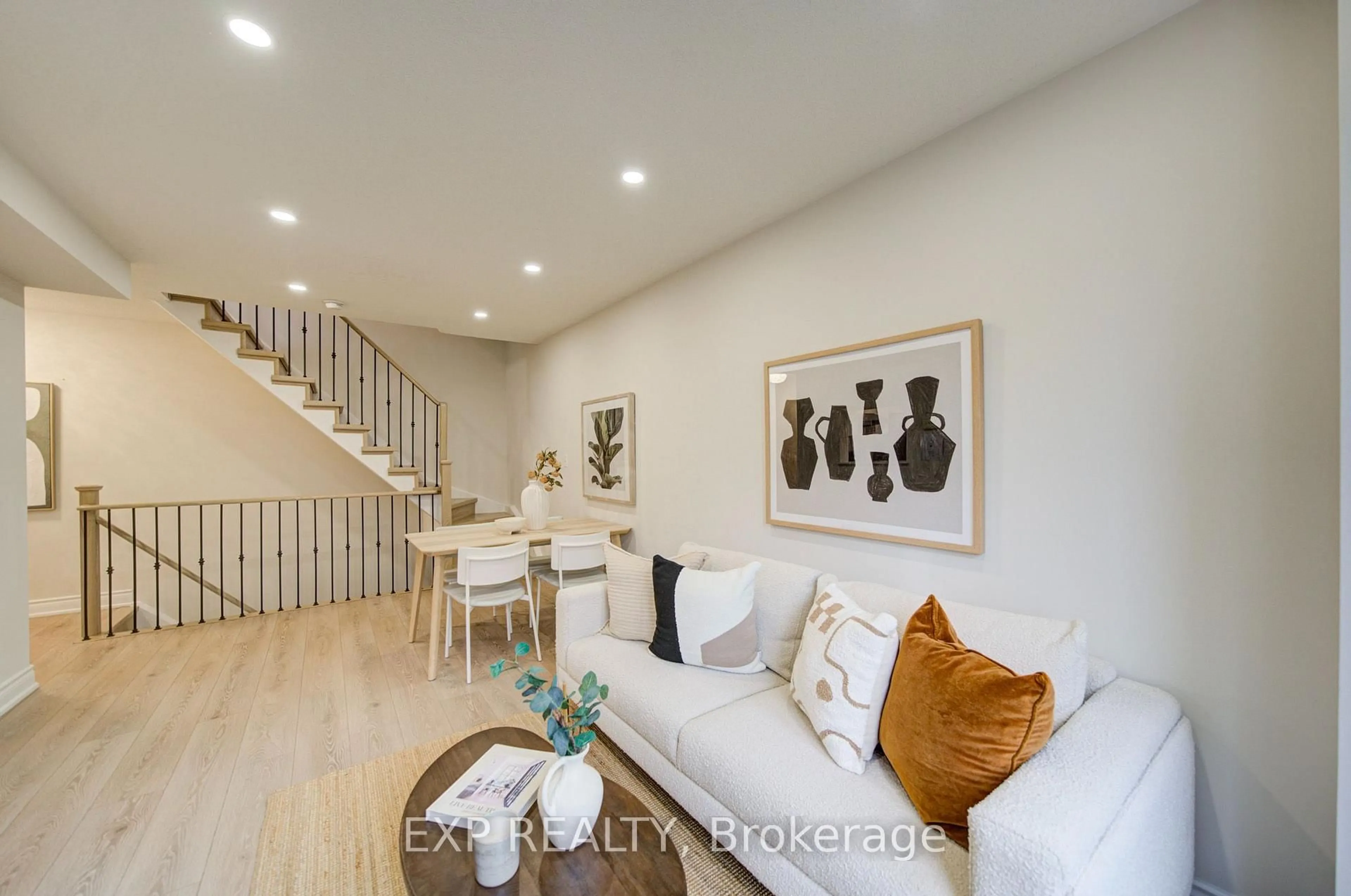 Living room with furniture, unknown for 19 Rosebank Dr #602, Toronto Ontario M1B 5Z2