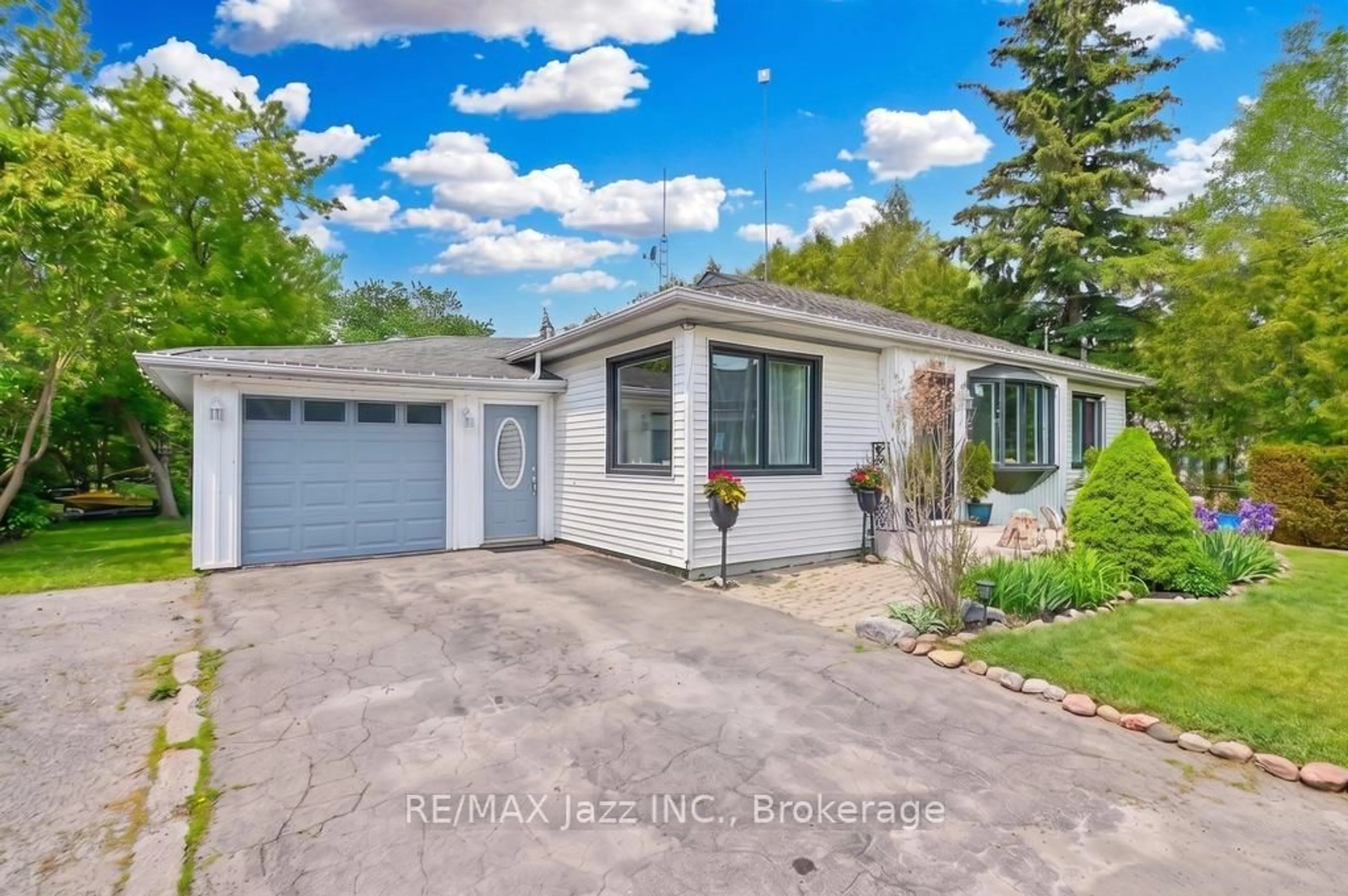 A pic from outside/outdoor area/front of a property/back of a property/a pic from drone, street for 14360 Old Scugog Rd, Scugog Ontario L0B 1B0