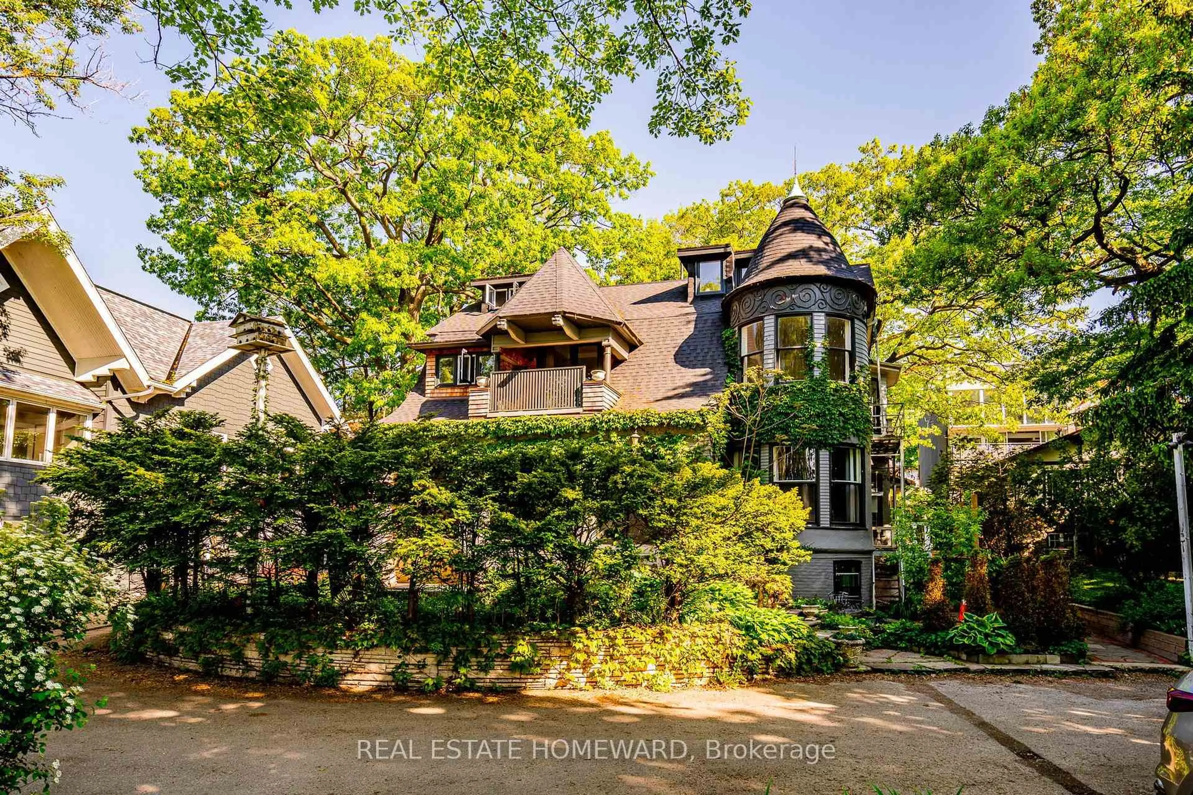 Home with brick exterior material, street for 3025 Queen St, Toronto Ontario M1N 1A5