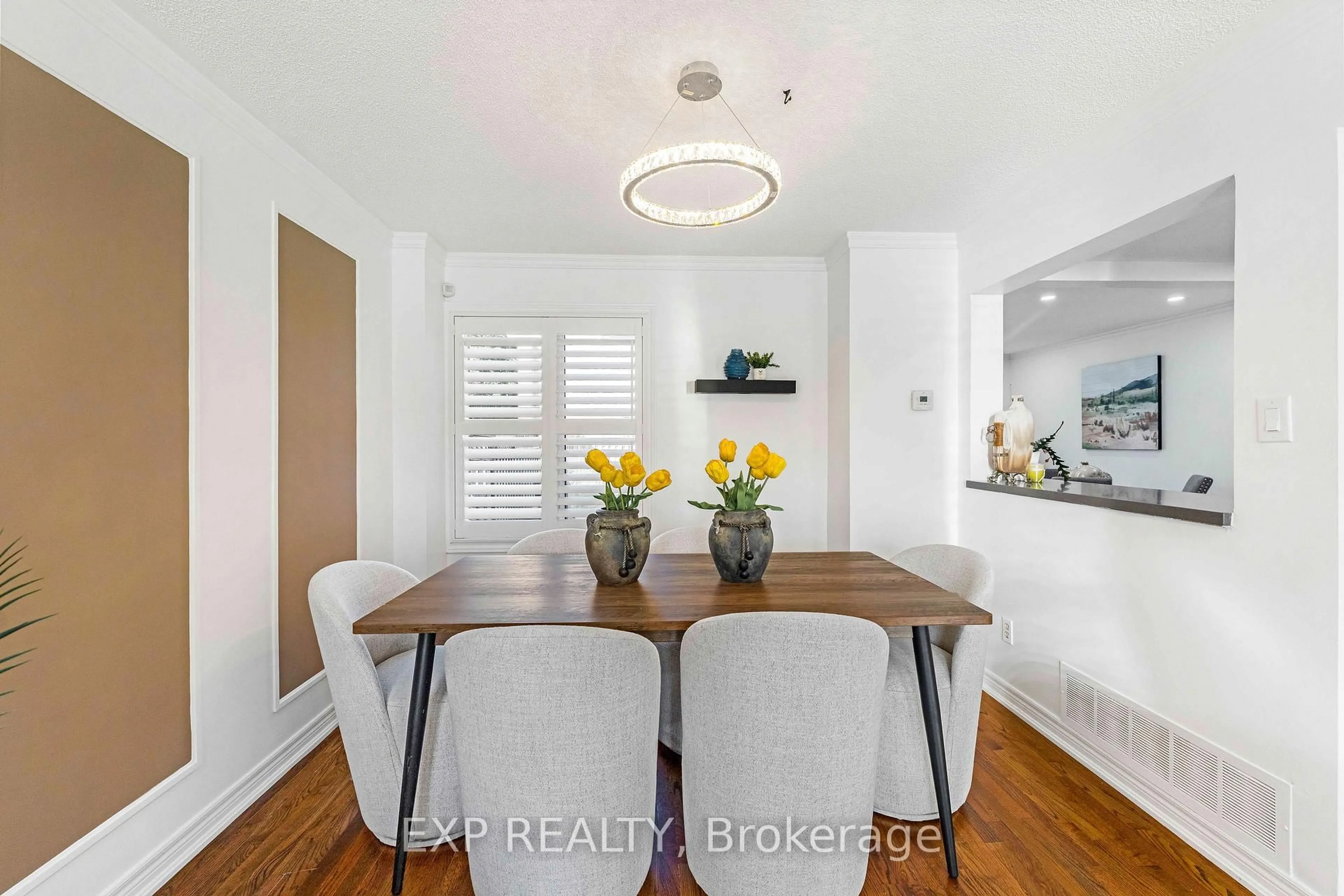 Dining room, unknown for 42 Fieldnest Cres, Whitby Ontario L1R 1Z6