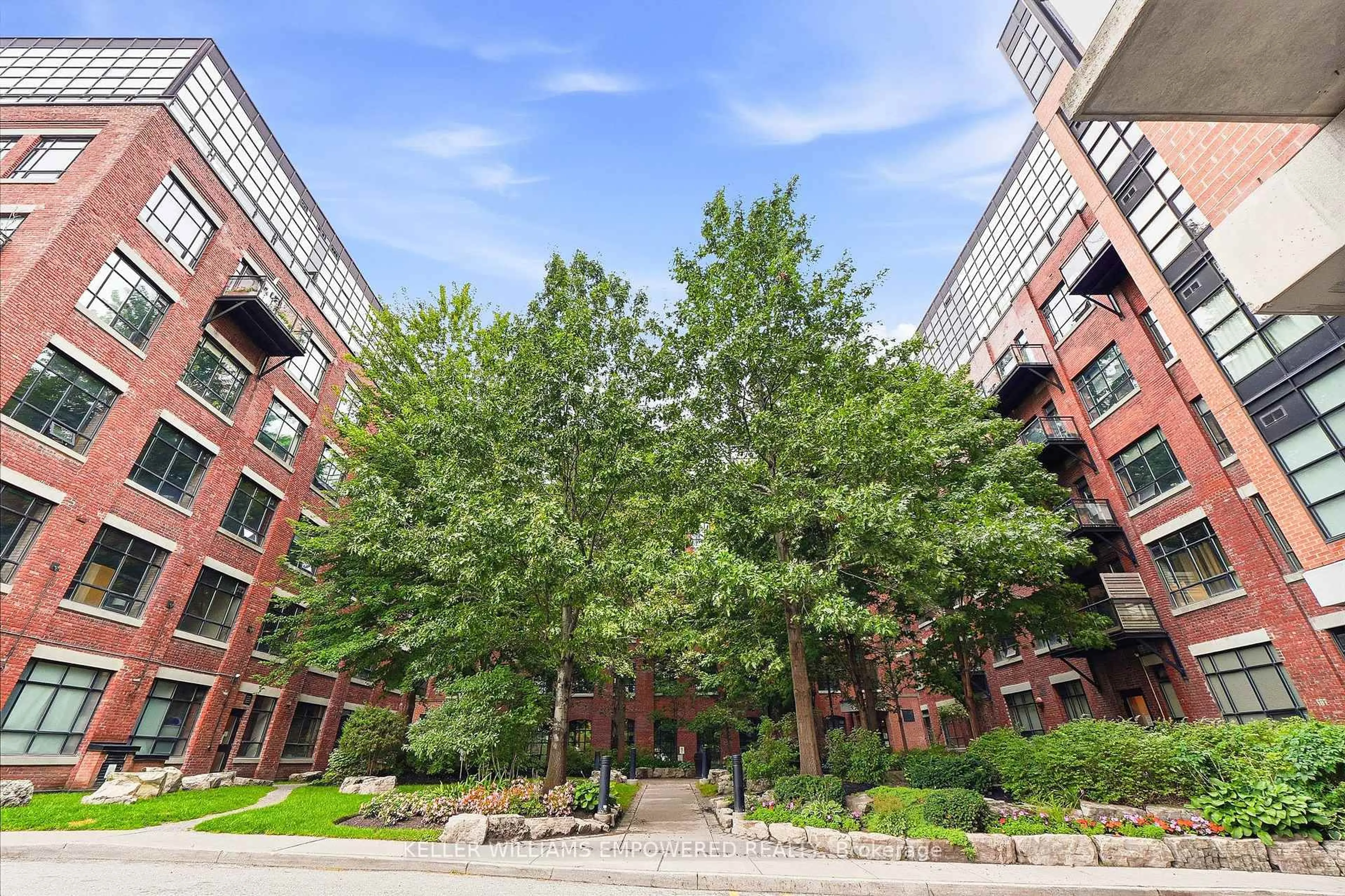 Unknown for 68 Broadview Ave #205, Toronto Ontario M4M 2E6