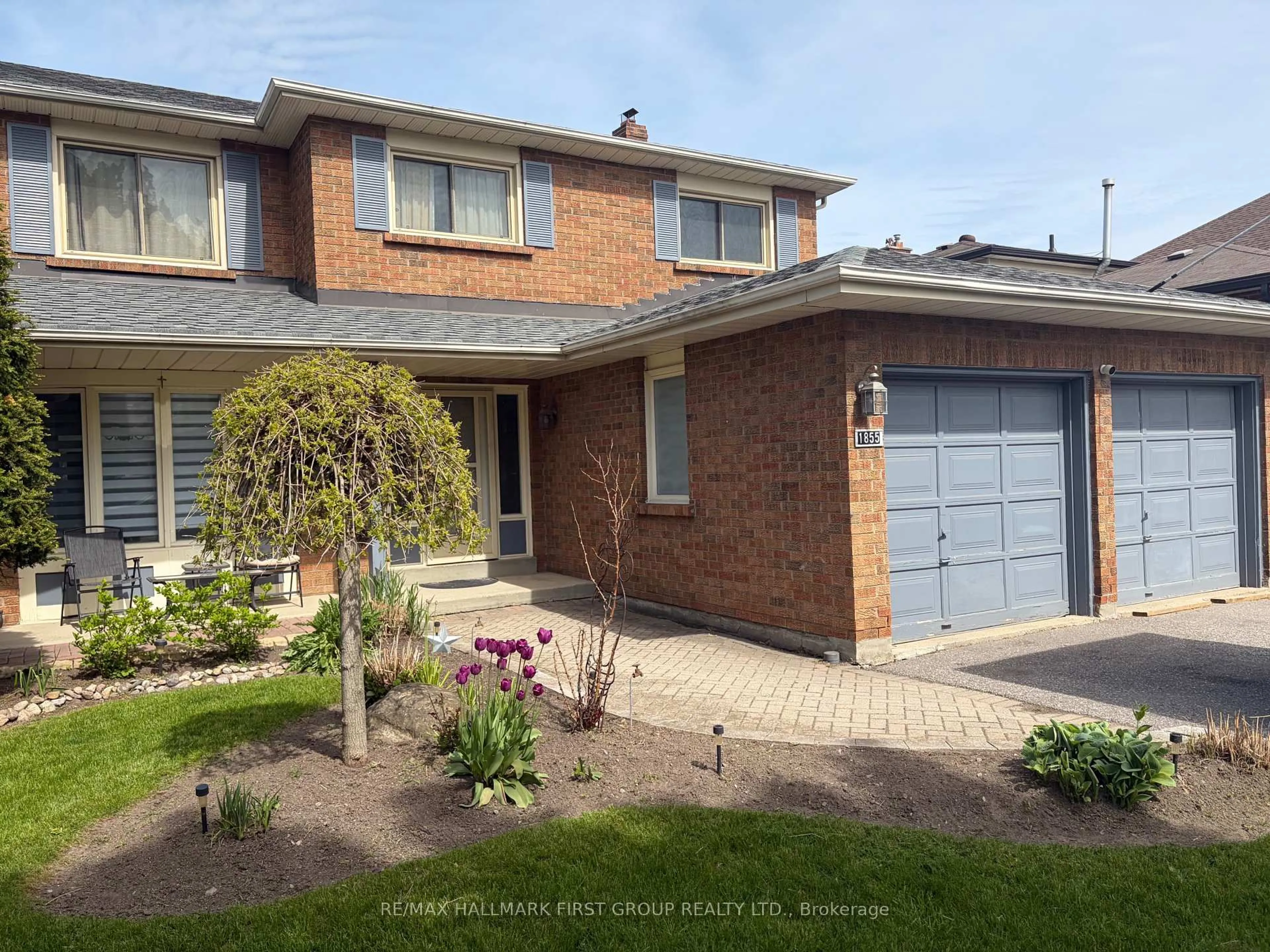 Home with brick exterior material, street for 1855 New St, Pickering Ontario L1V 3L9