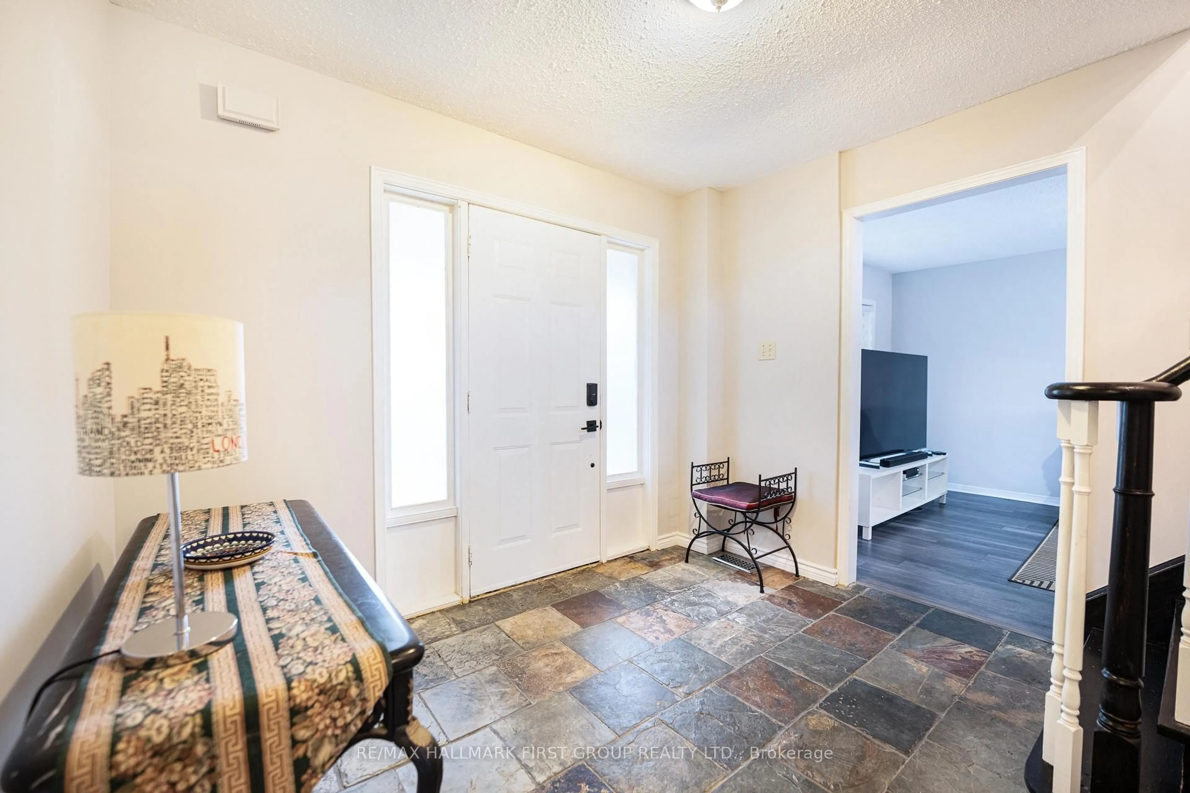 Indoor entryway for 1855 New St, Pickering Ontario L1V 3L9