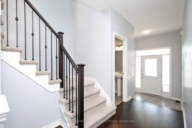 30 Moses Cres, Clarington 4