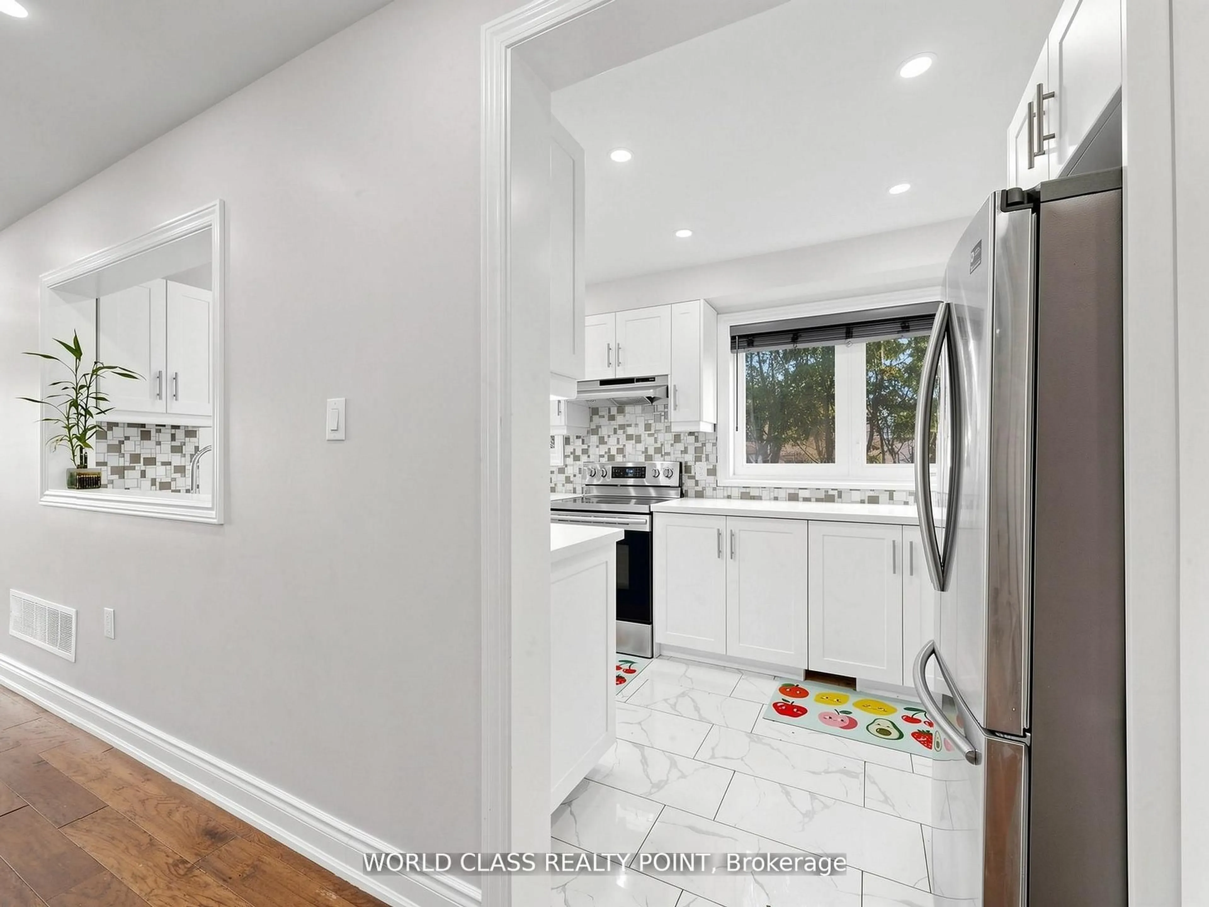 Unknown for 1638 Norwill Cres, Oshawa Ontario L1G 7V2