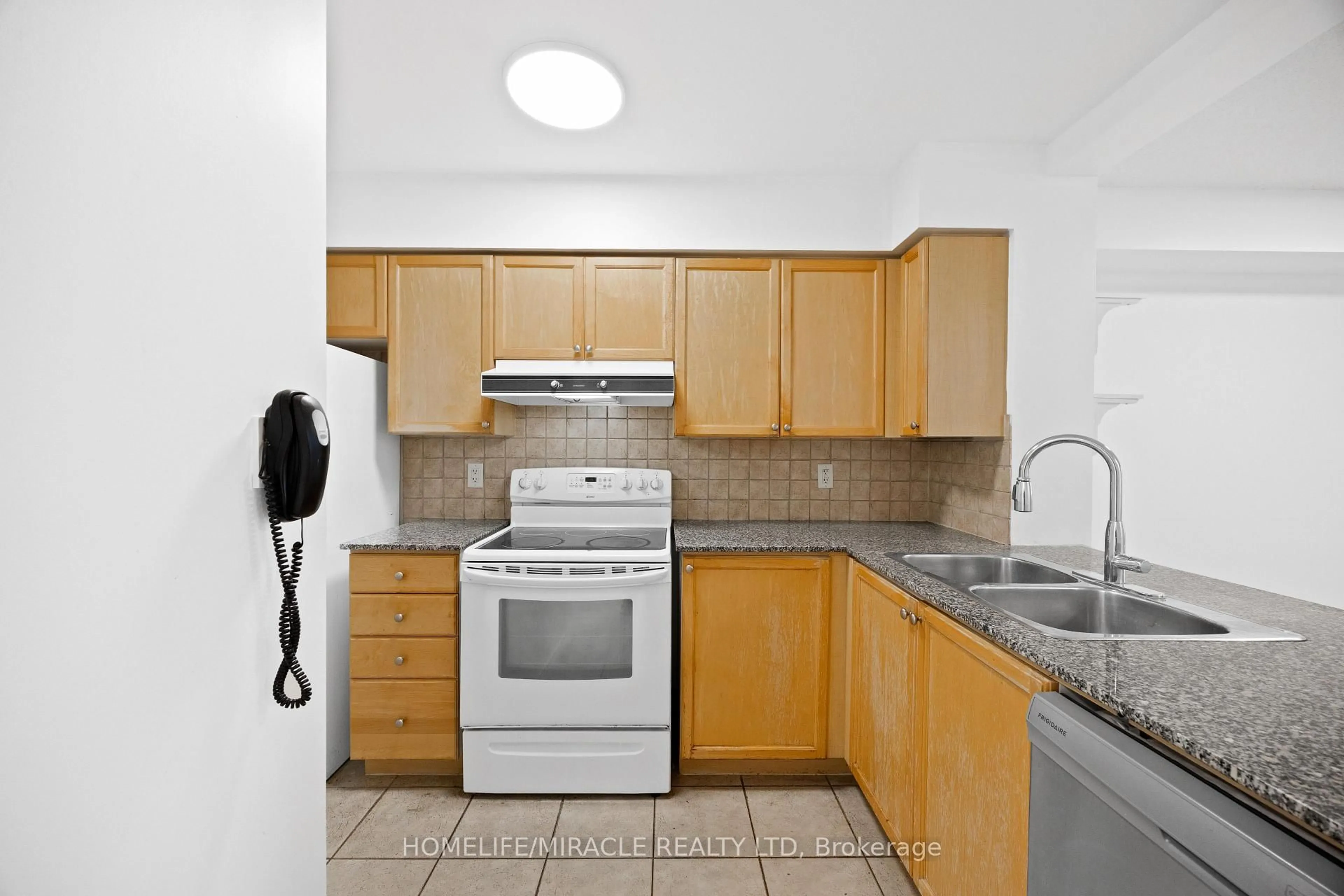 Standard kitchen, unknown for 83 Borough Dr #410, Toronto Ontario M1P 5E4