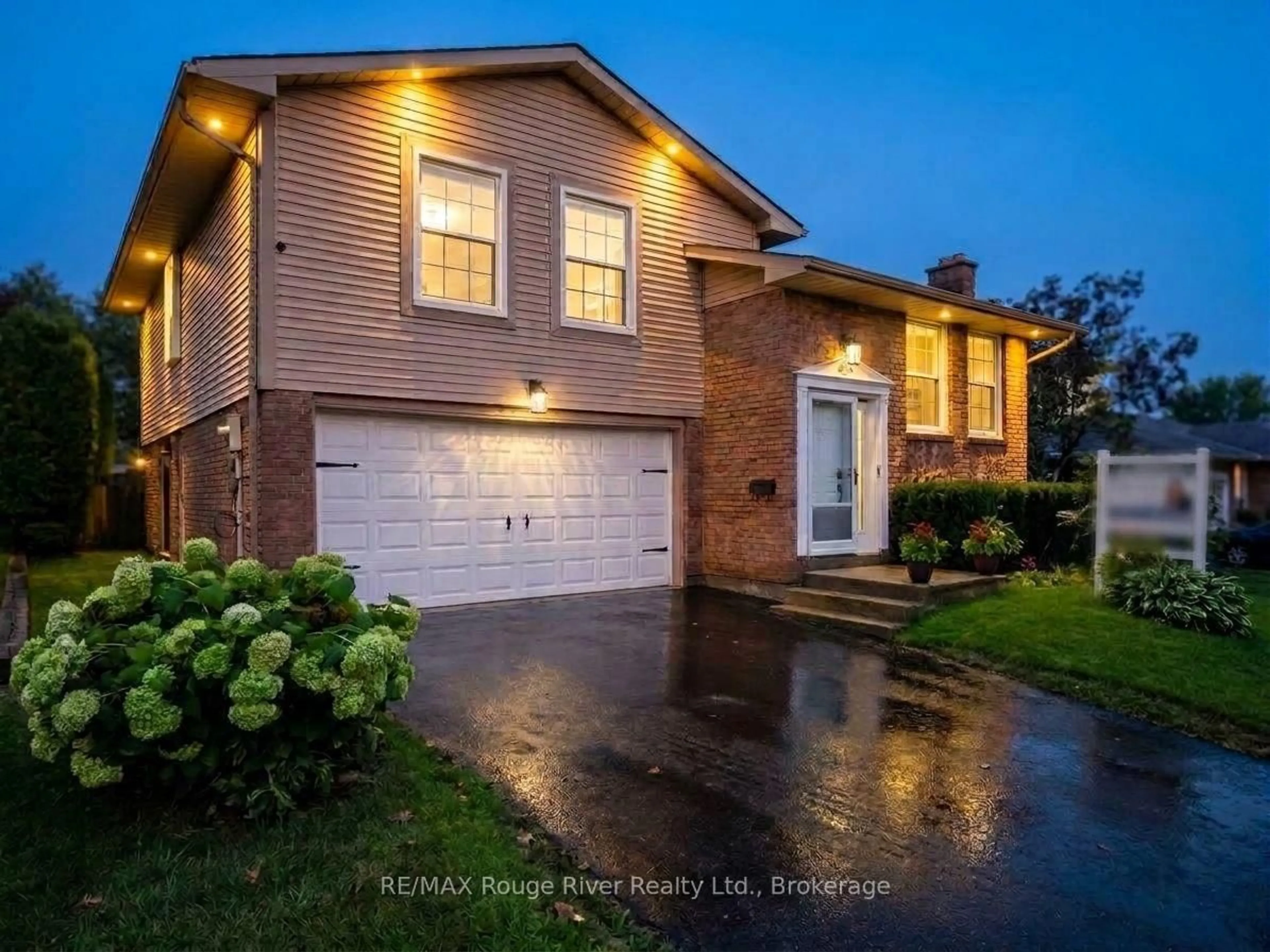 Home with brick exterior material, street for 117 Pine Hills Rd, Whitby Ontario L1N 6N9
