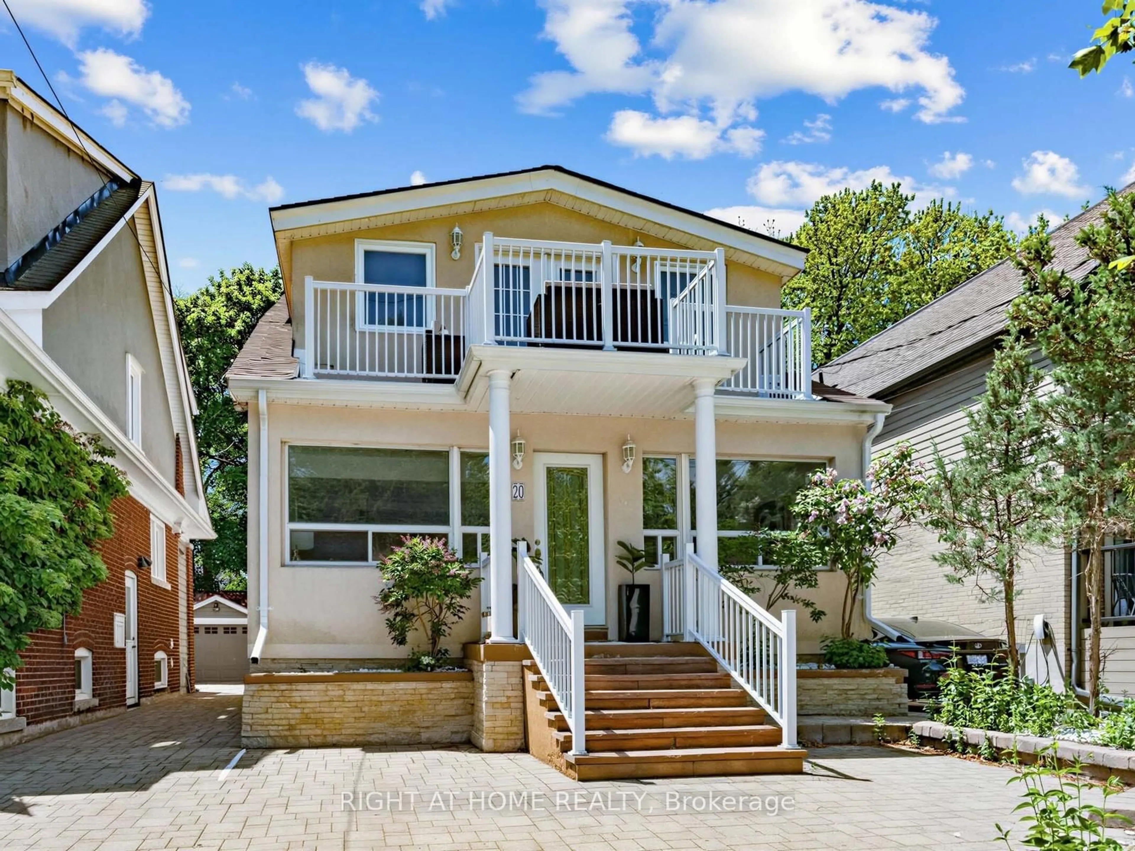 Home with vinyl exterior material, street for 20 Kildonan Dr, Toronto Ontario M1N 3B5