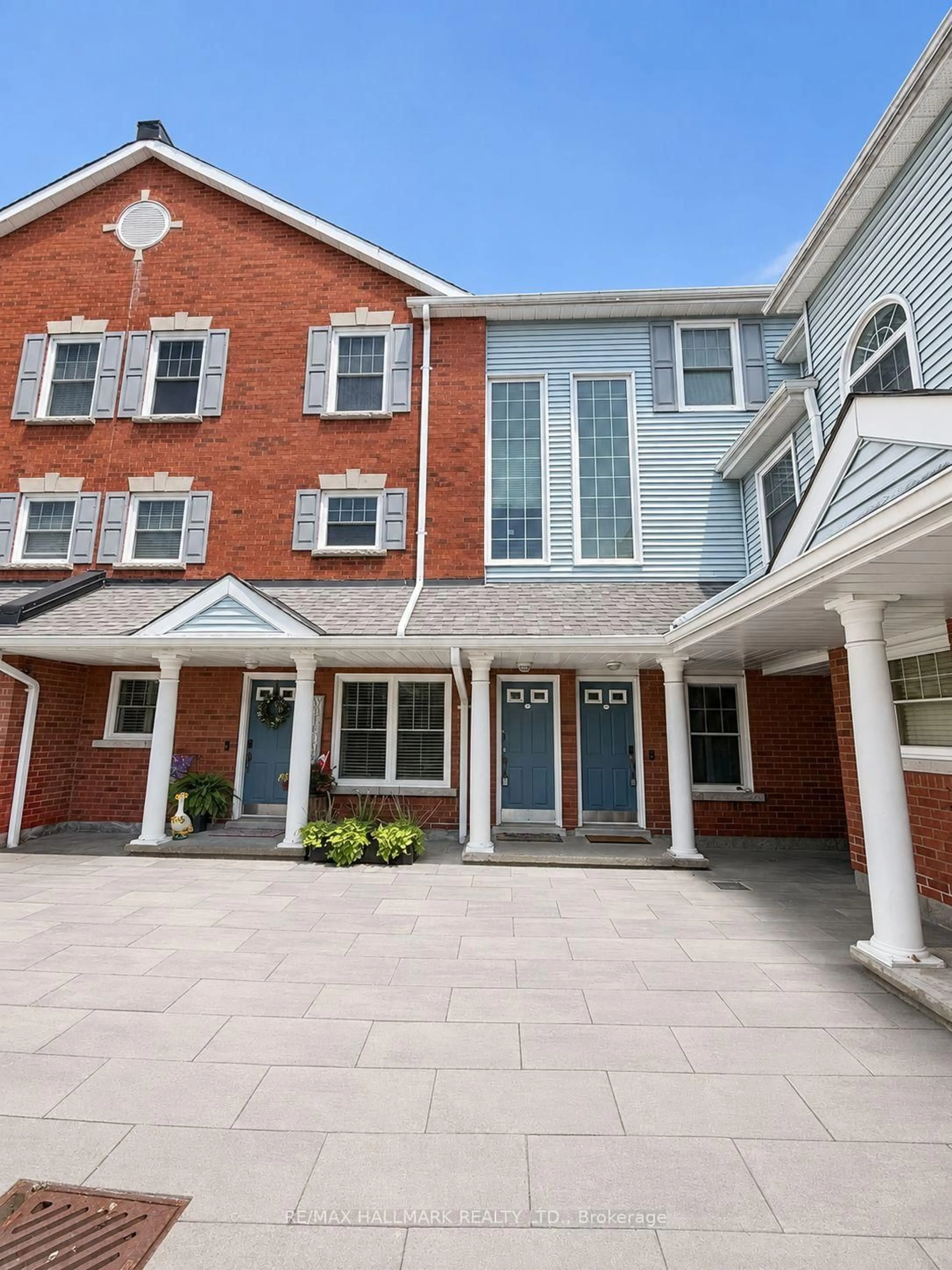 A pic from outside/outdoor area/front of a property/back of a property/a pic from drone, building for 1665 Nash Rd #E11, Clarington Ontario L1E 1S8