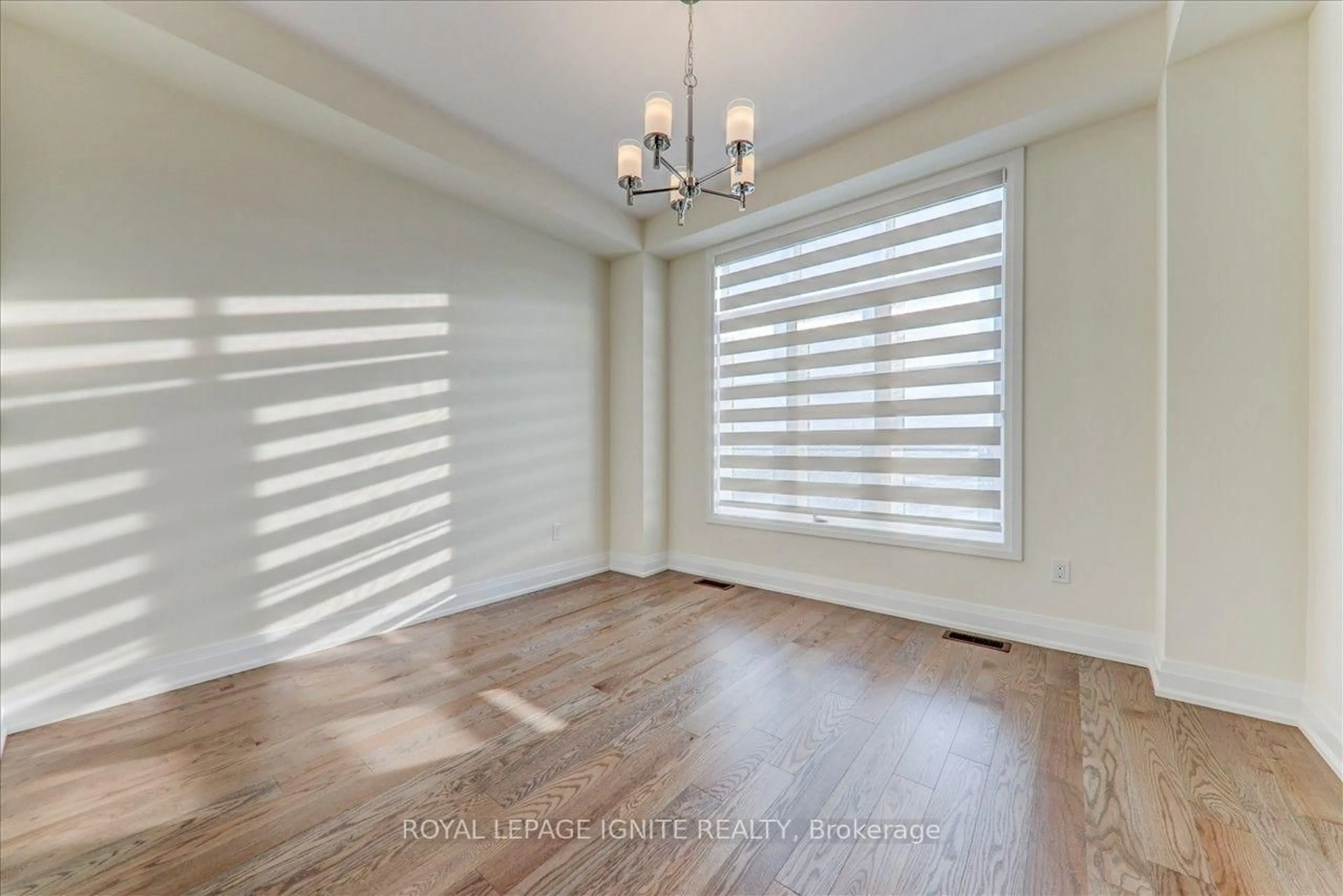 A pic of a room for 2815 Albatross Way, Pickering Ontario L1X 0P6