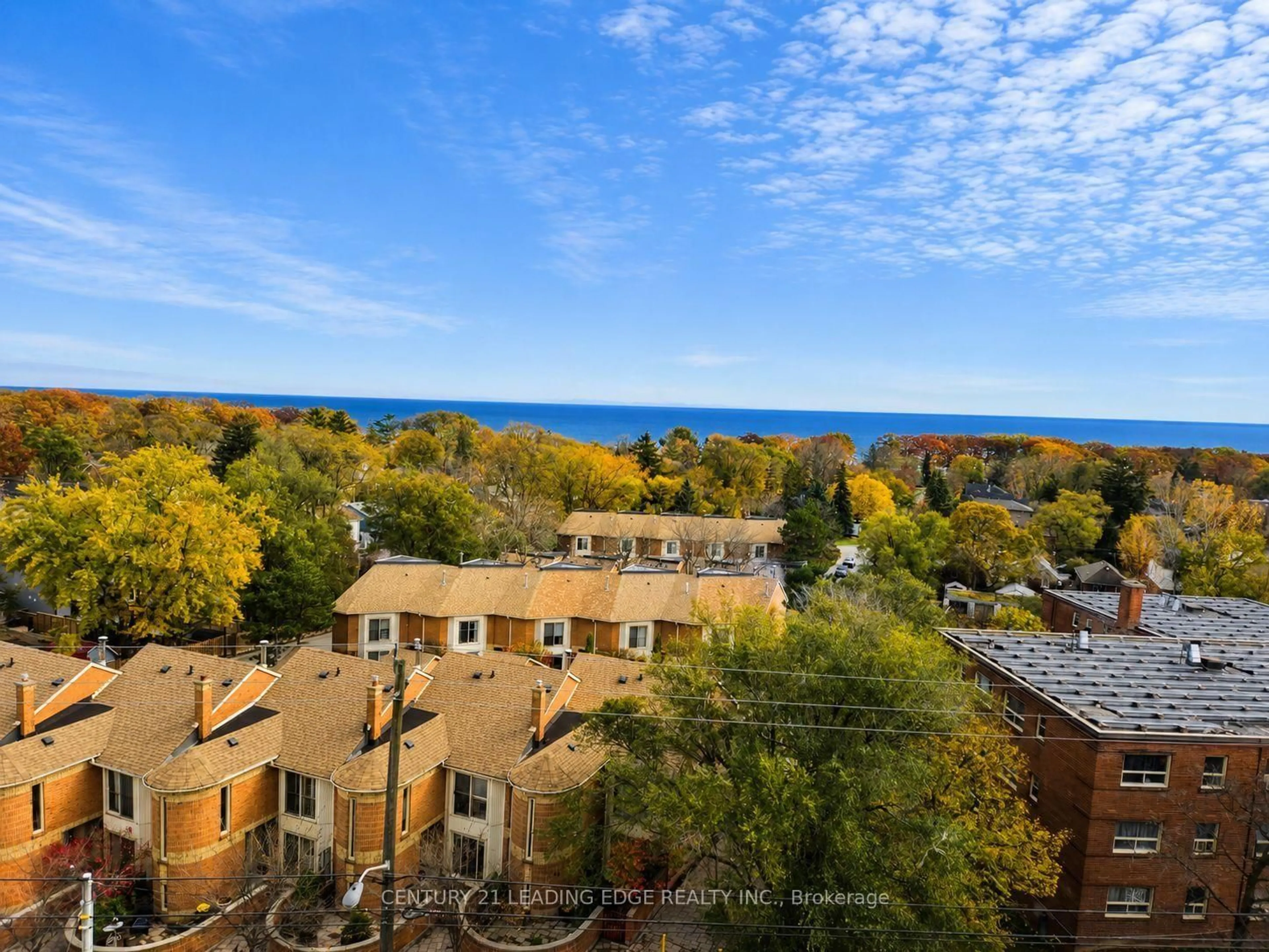 A pic from outside/outdoor area/front of a property/back of a property/a pic from drone, city buildings view from balcony for 2 Manderley Dr #812, Toronto Ontario M1N 0C7