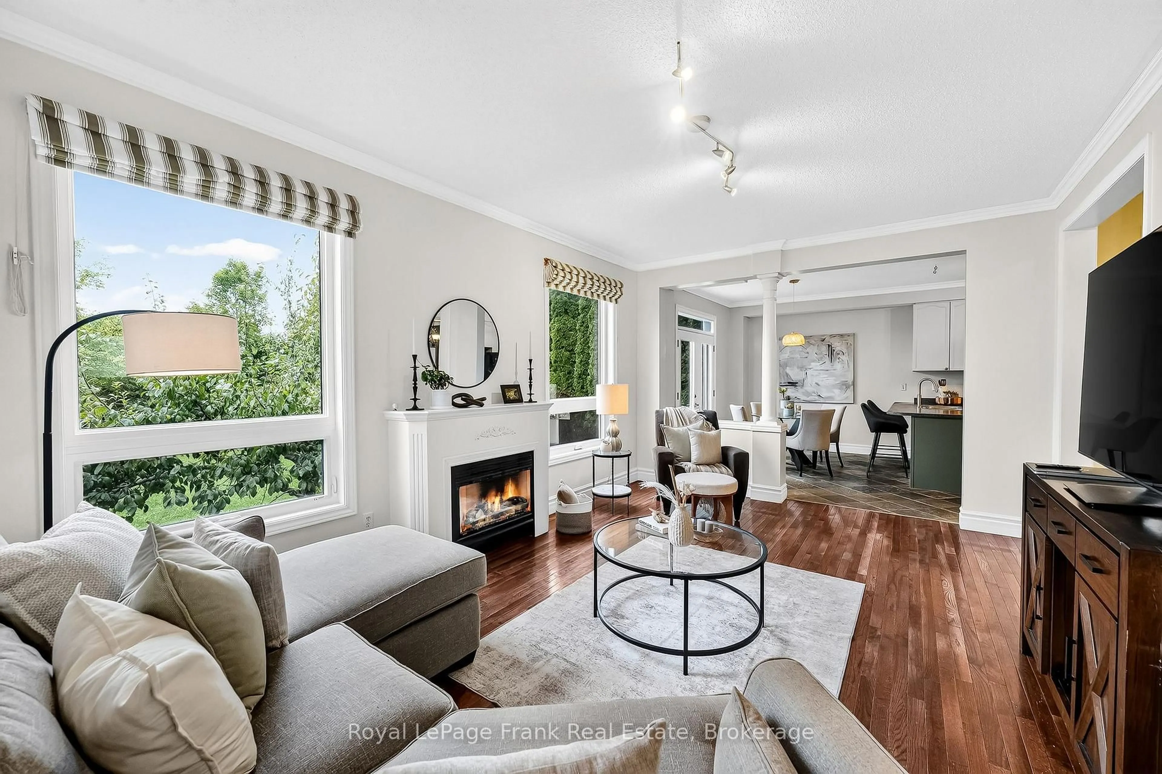 Living room with furniture, unknown for 459 Victoria St, Scugog Ontario L9L 1V2