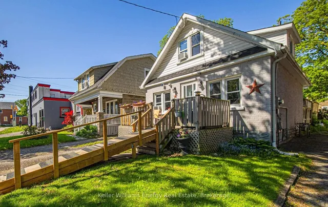 266 Division St, Oshawa 3