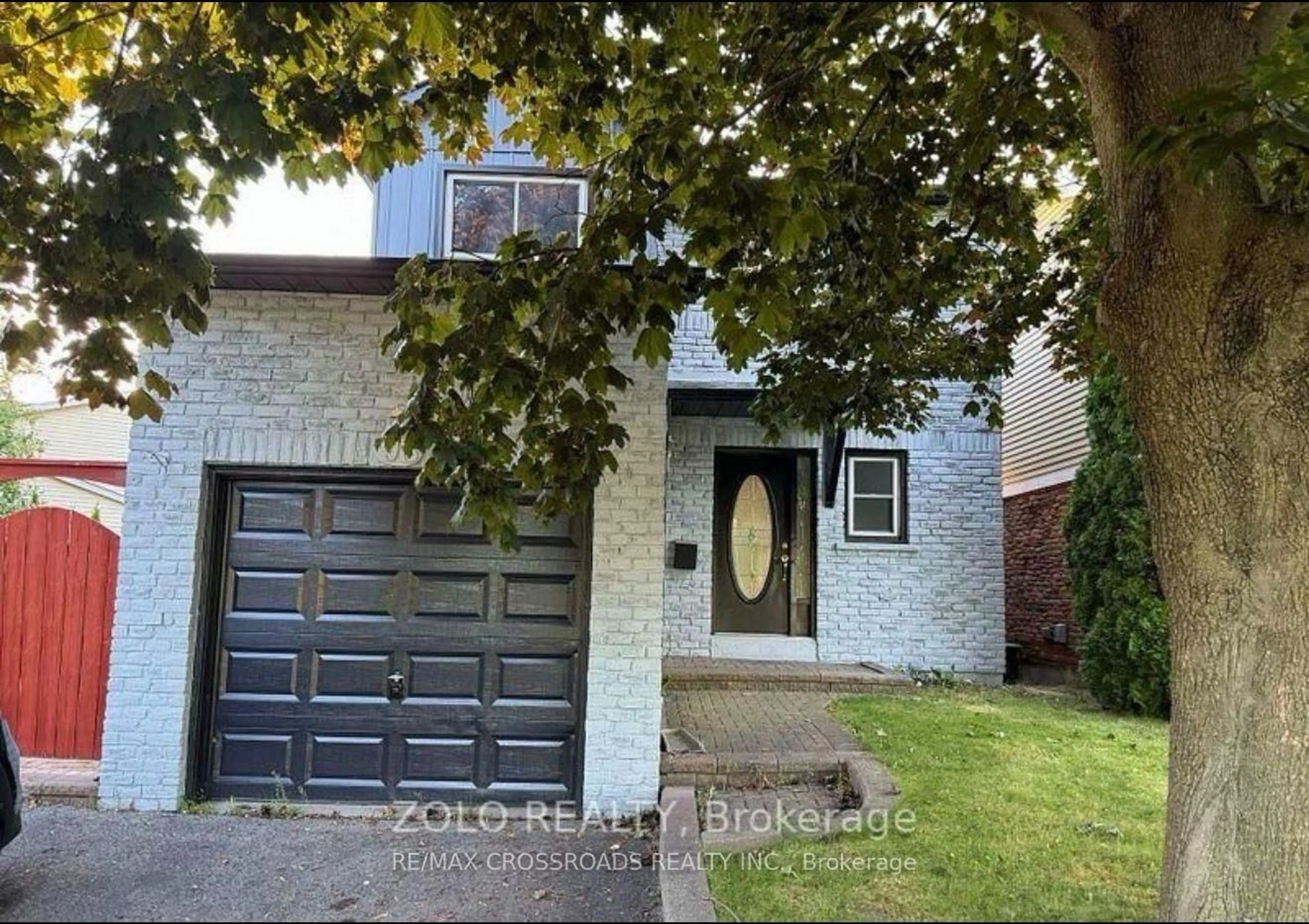 Home with brick exterior material, street for 98 Kirby Cres, Whitby Ontario L1N 6Z7