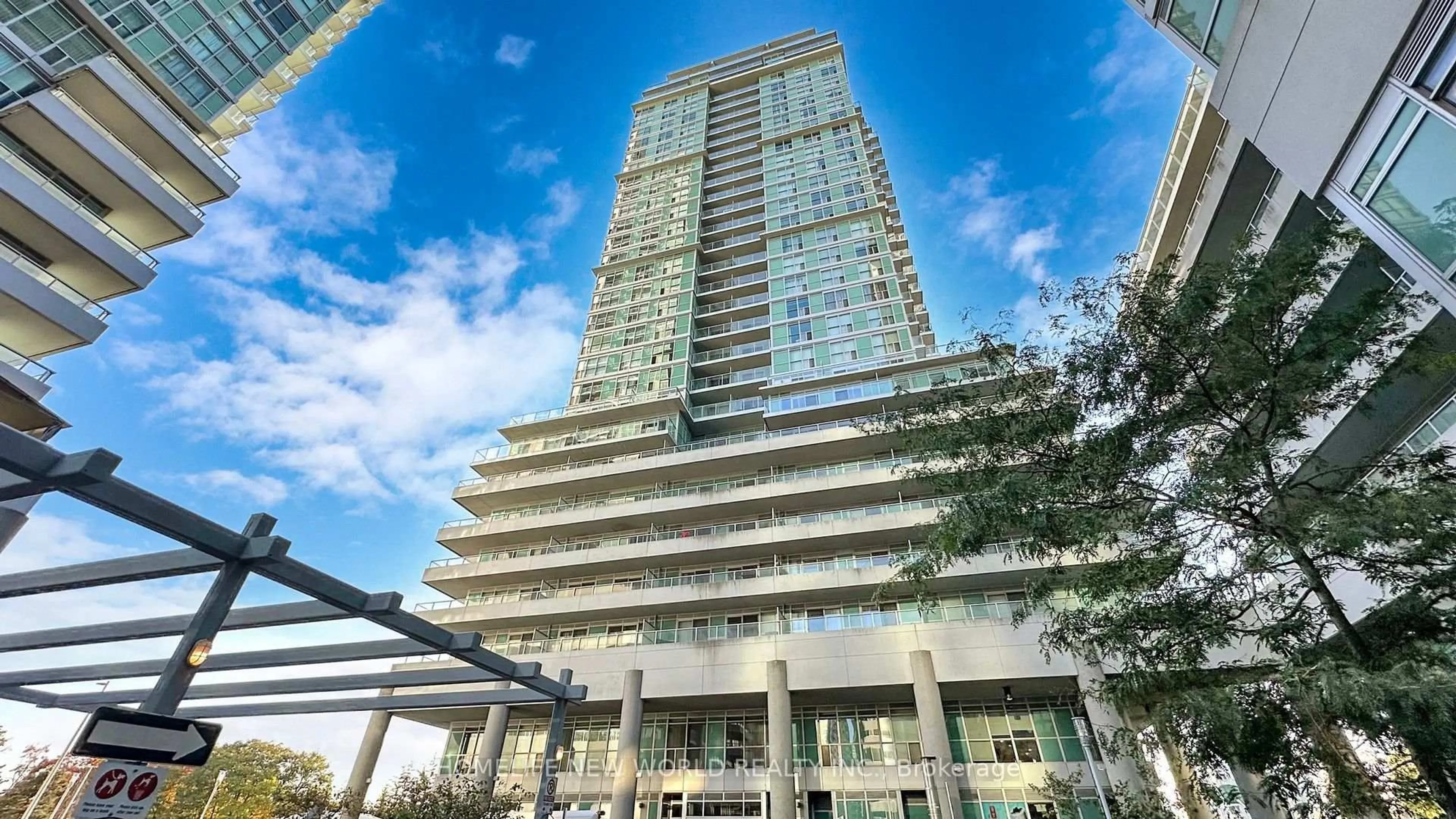Indoor foyer for 60 Town Centre Crt #2807, Toronto Ontario M1P 0B1