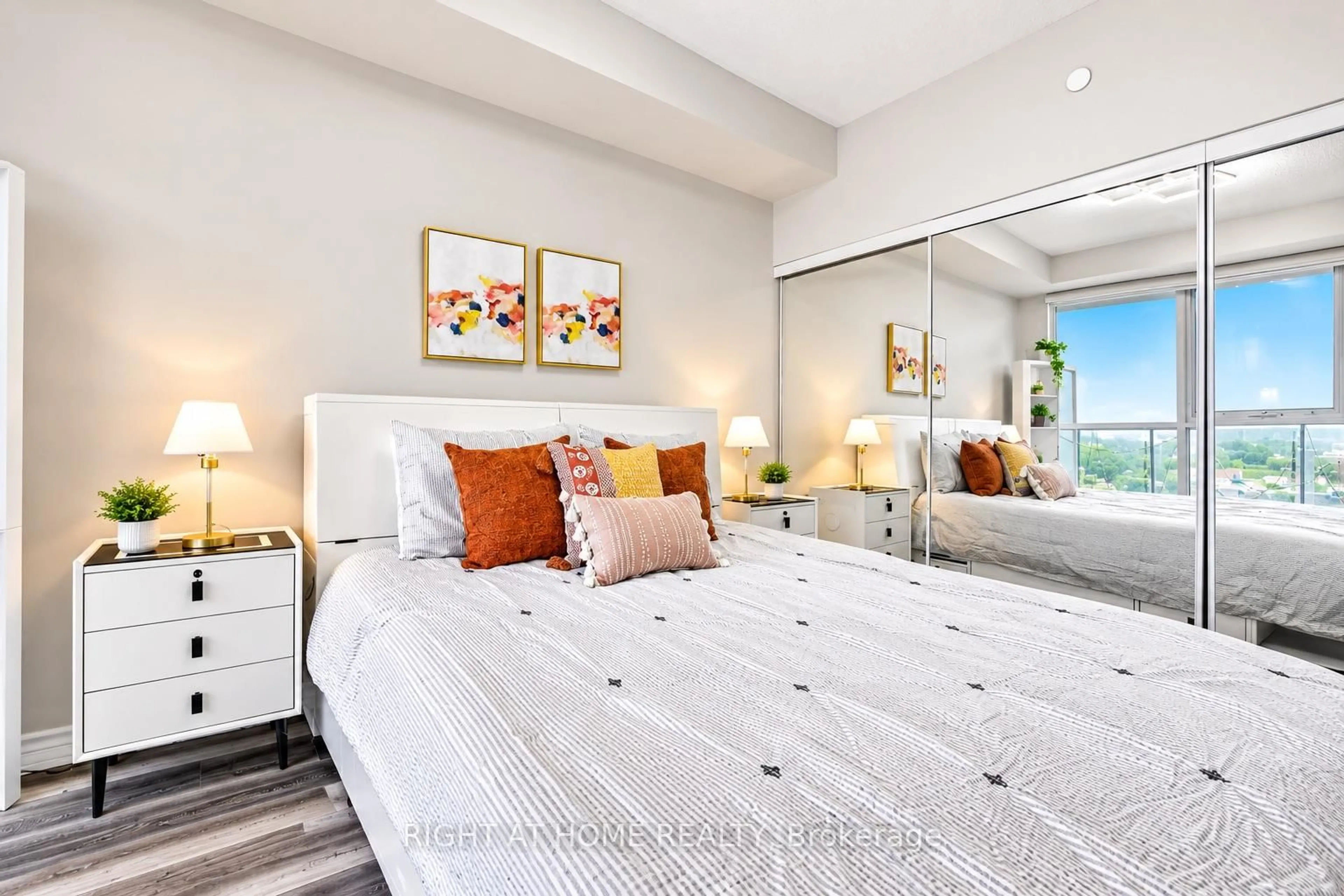 Bedroom with bed, unknown for 1328 Birchmount Rd #607, Toronto Ontario M1R 0B6