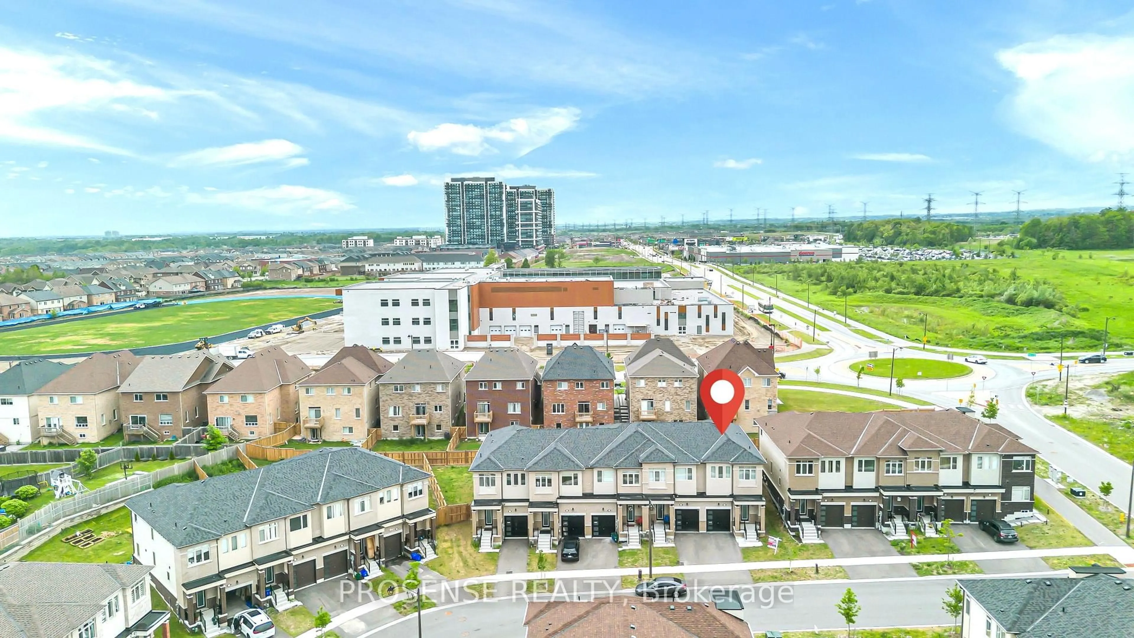 A pic from outside/outdoor area/front of a property/back of a property/a pic from drone, city buildings view from balcony for 2586 Winter Words Dr, Oshawa Ontario L1L 0S9