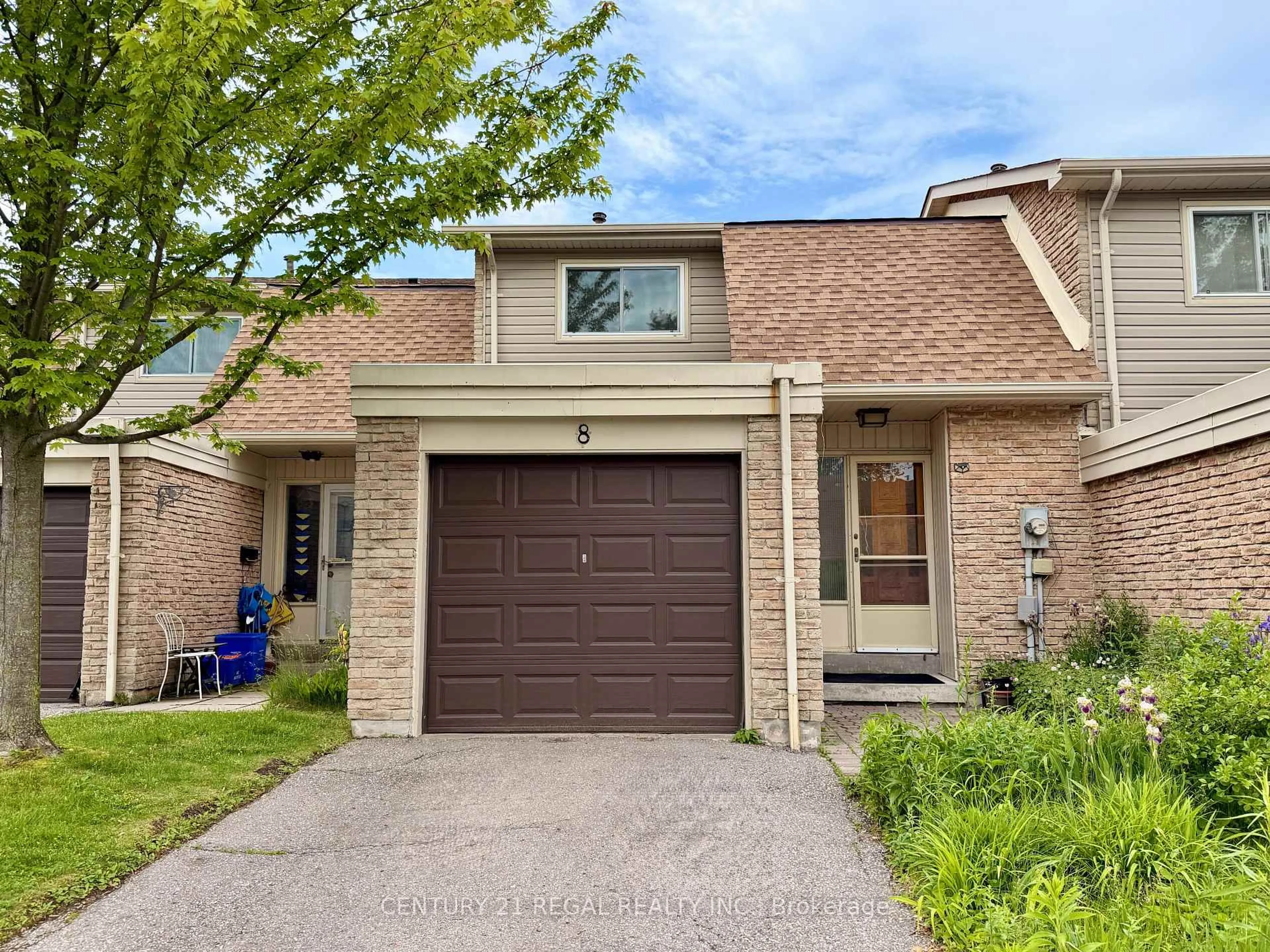 Home with brick exterior material, street for 8 Chamberlain Crt, Ajax Ontario L1S 3M7