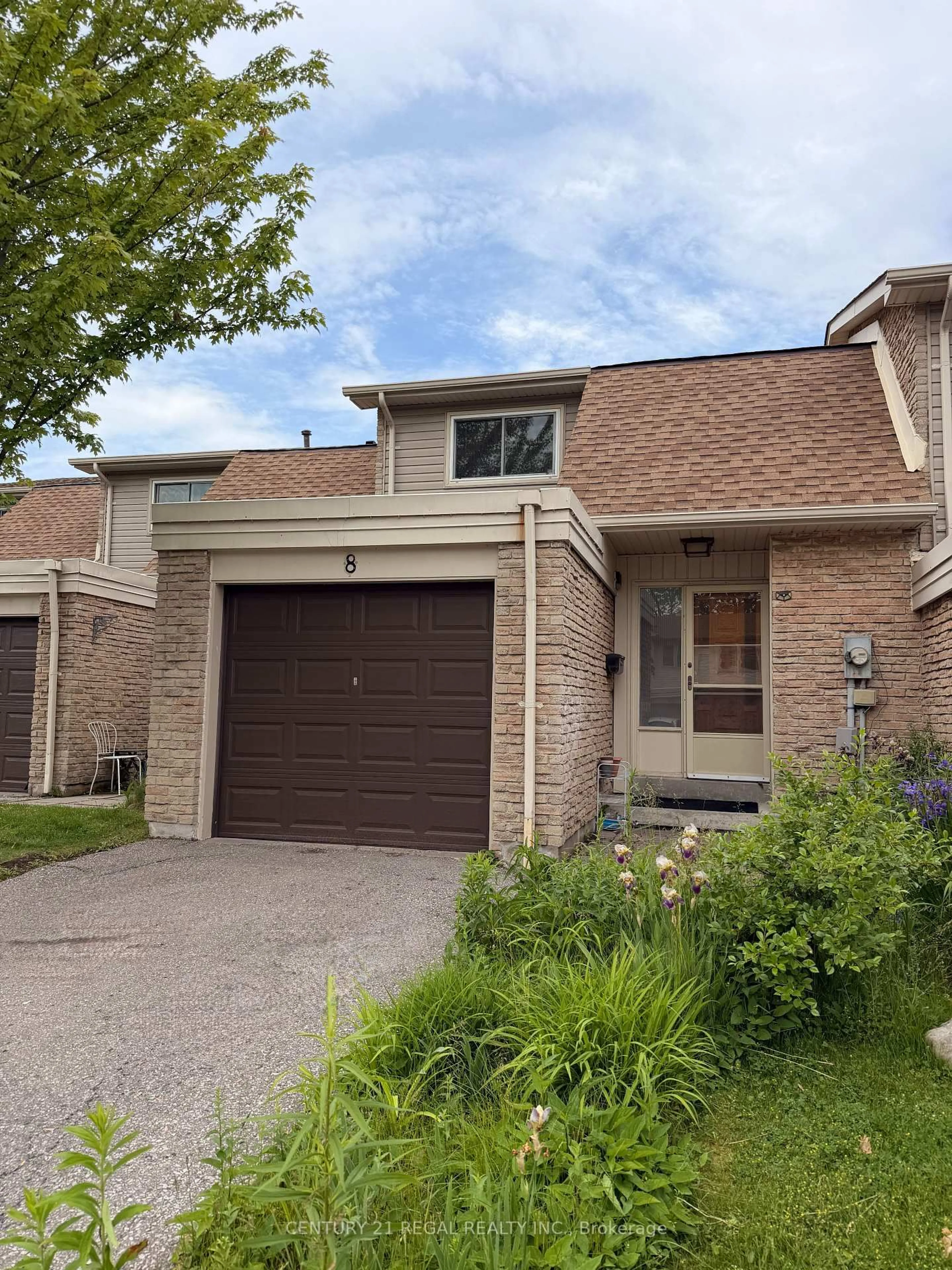 Home with brick exterior material, street for 8 Chamberlain Crt, Ajax Ontario L1S 3M7