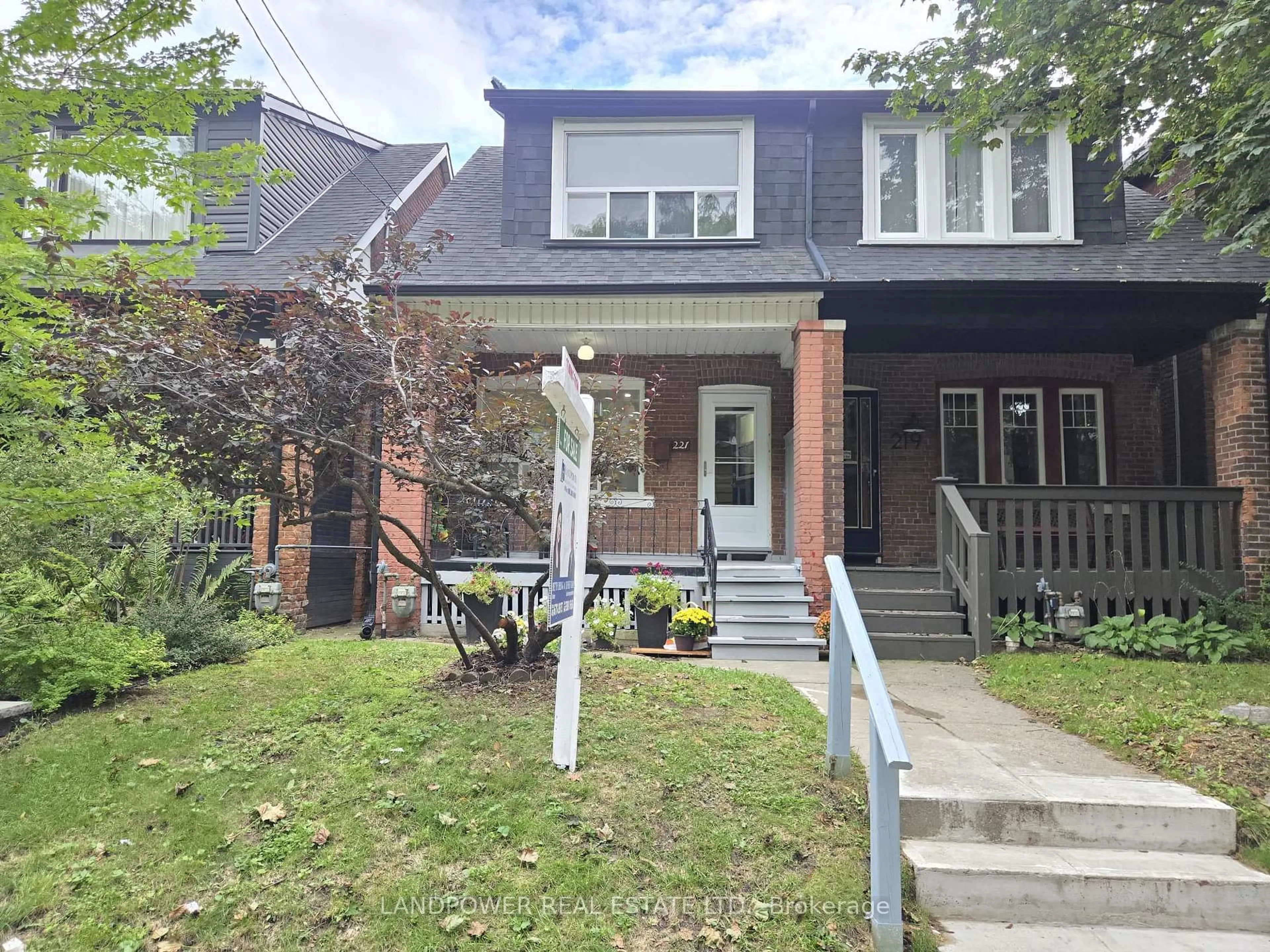 Home with brick exterior material, street for 221 Riverdale Ave, Toronto Ontario M4K 1C4