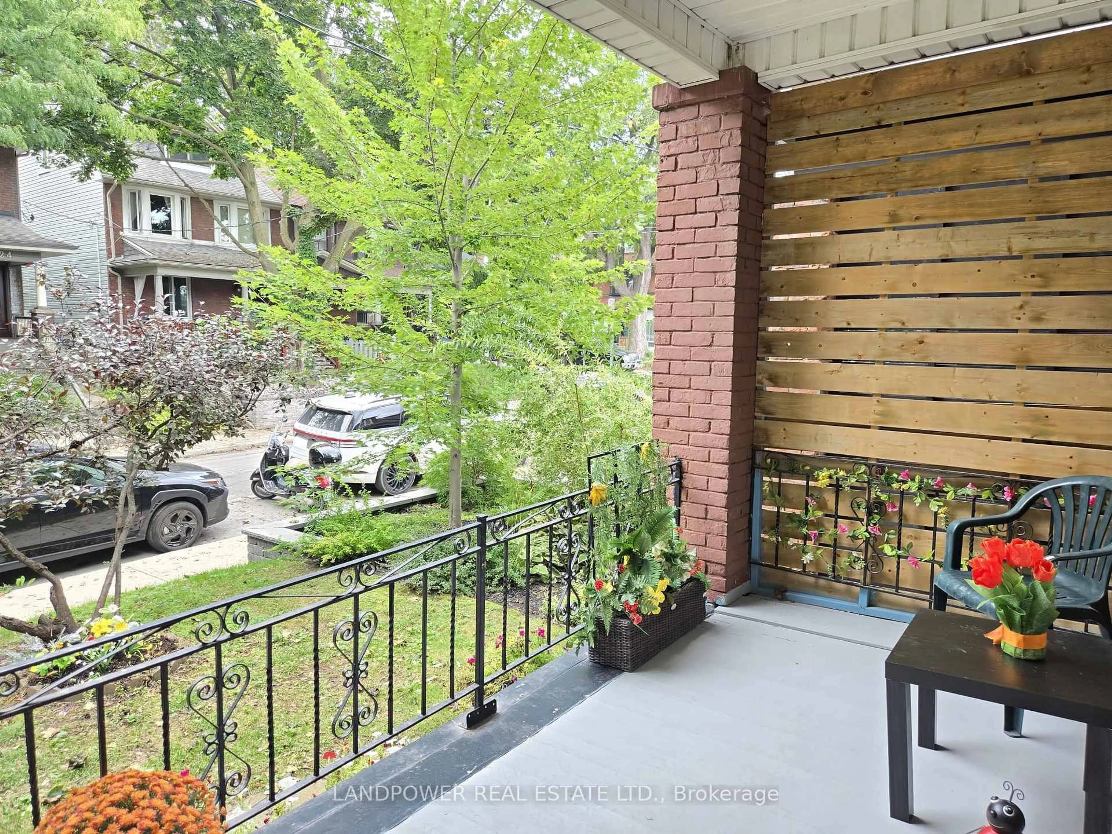 Patio, unknown for 221 Riverdale Ave, Toronto Ontario M4K 1C4
