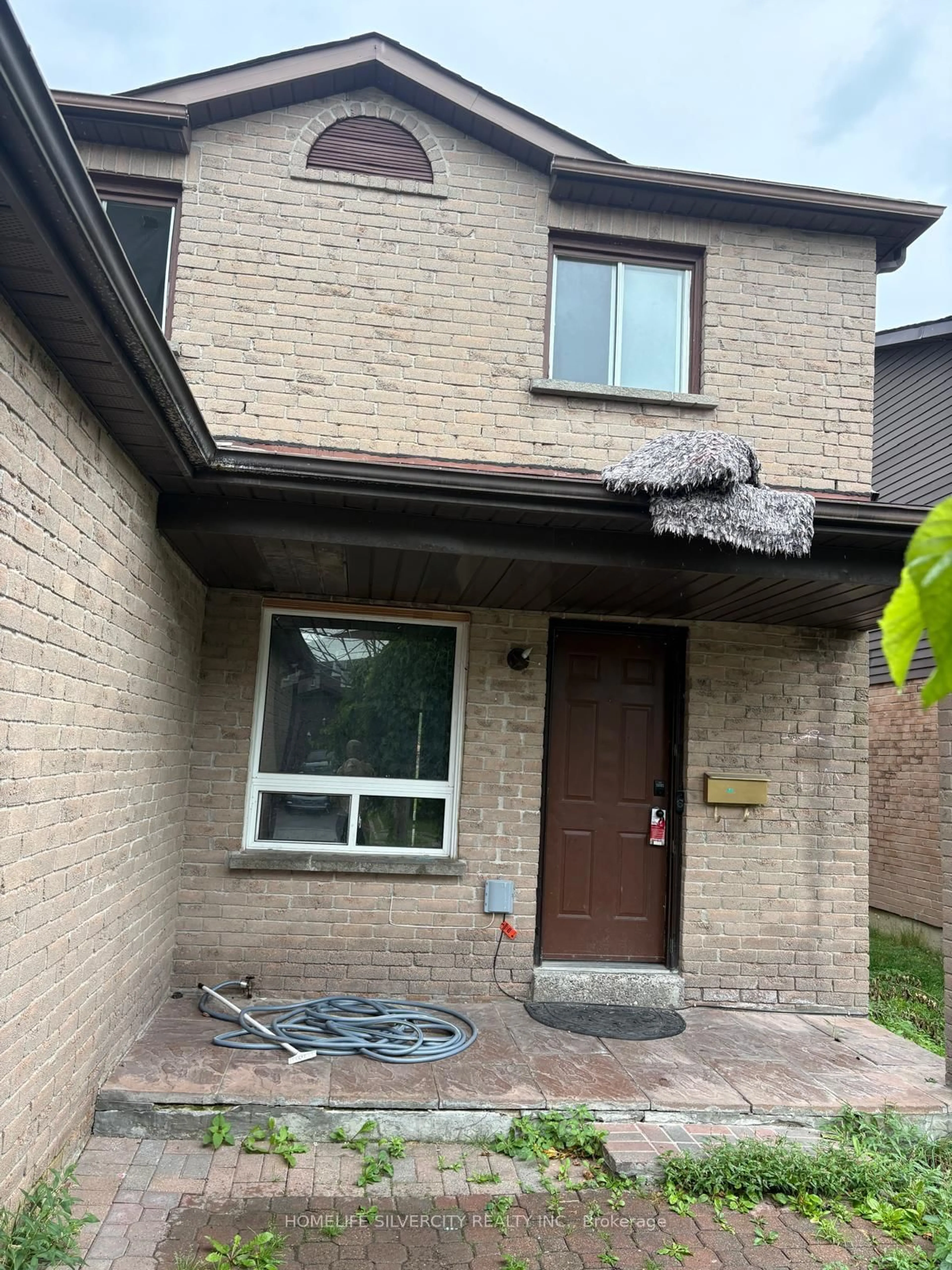 Home with brick exterior material, street for 75 Chalmers Cres, Ajax Ontario L1S 5Z6
