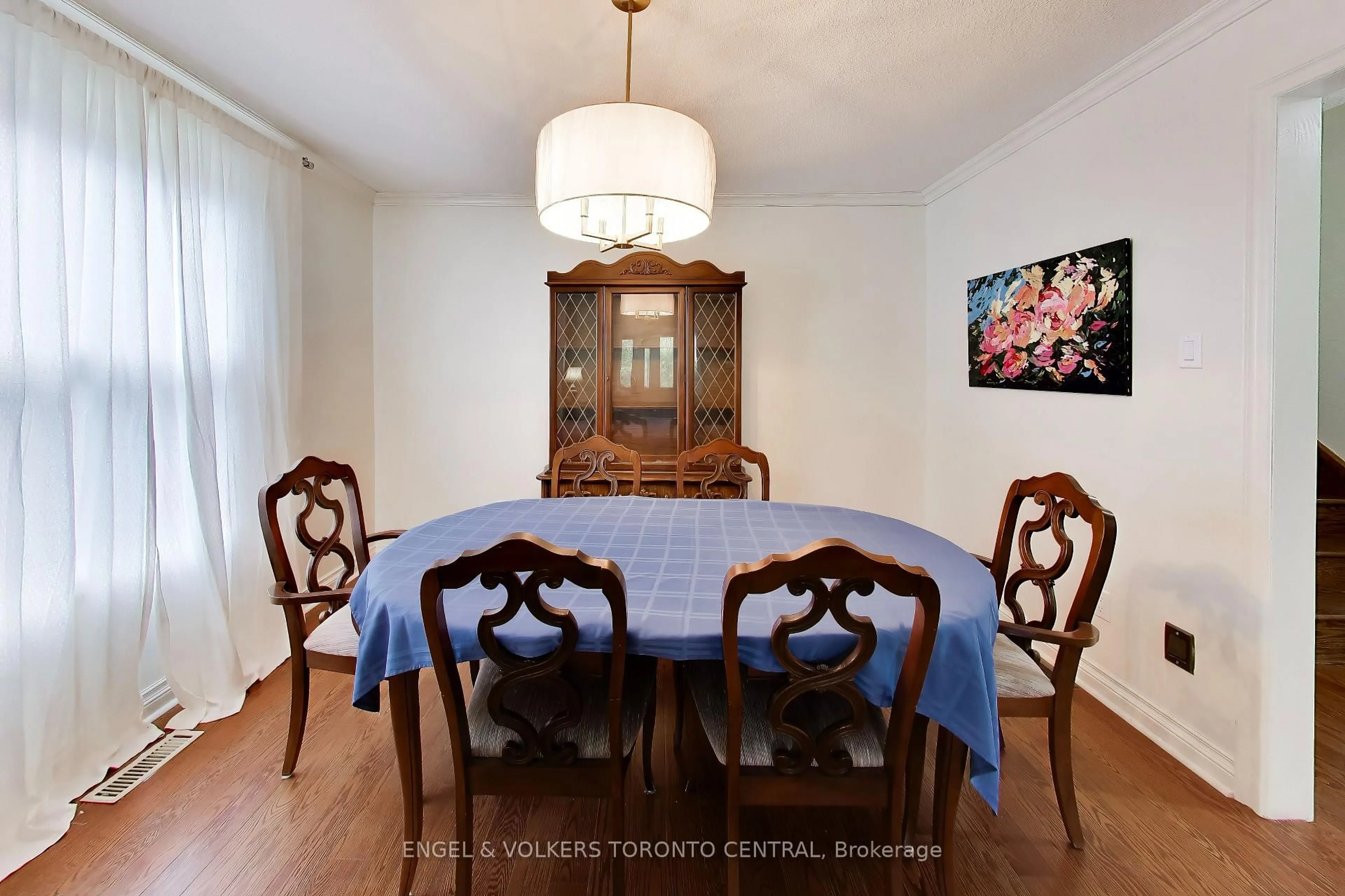 Dining room, unknown for 68 Hawley Cres, Whitby Ontario L1N 6V9