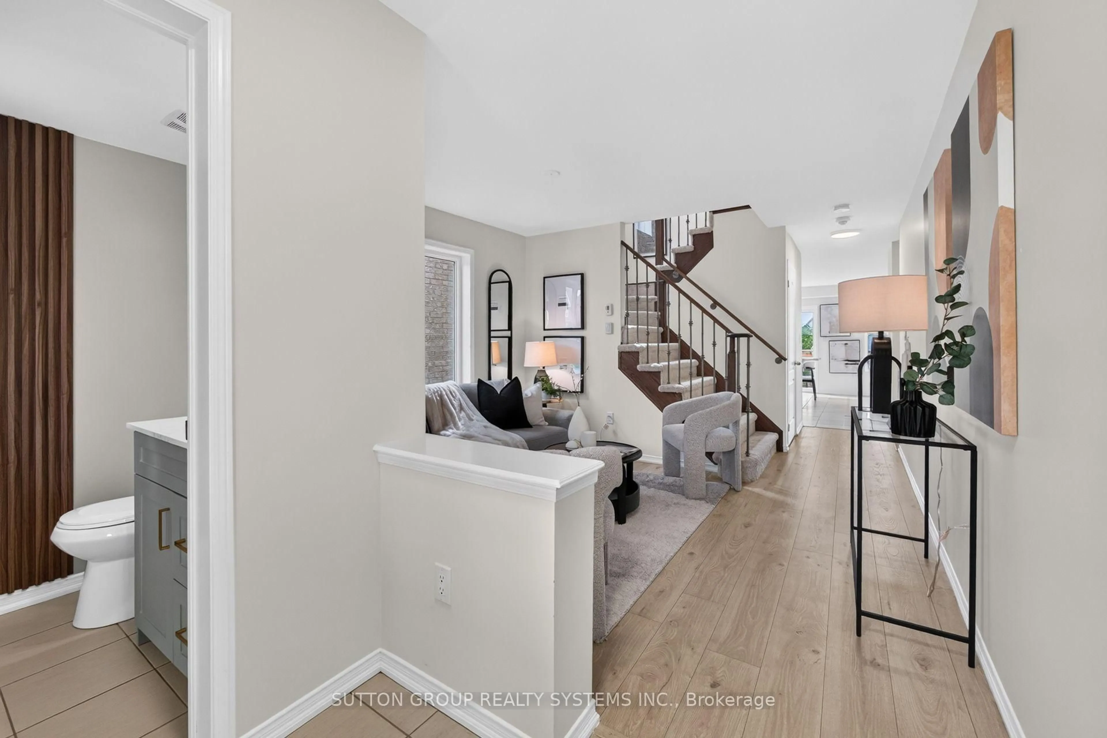 Indoor entryway for 165 Dance Act Ave, Oshawa Ontario L1L 0H4