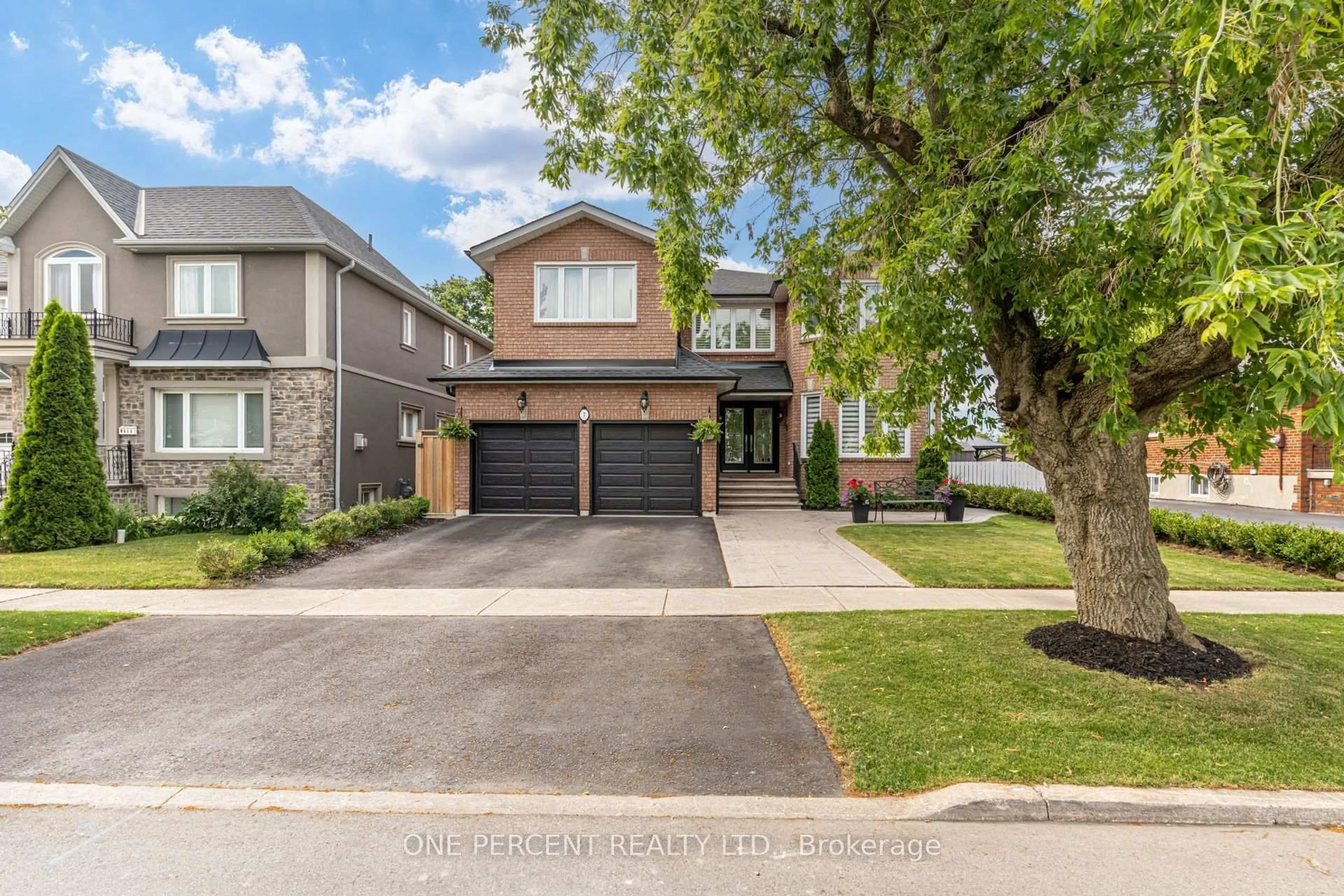 Home with brick exterior material, street for 7 Mendip Cres, Toronto Ontario M1P 1Y3