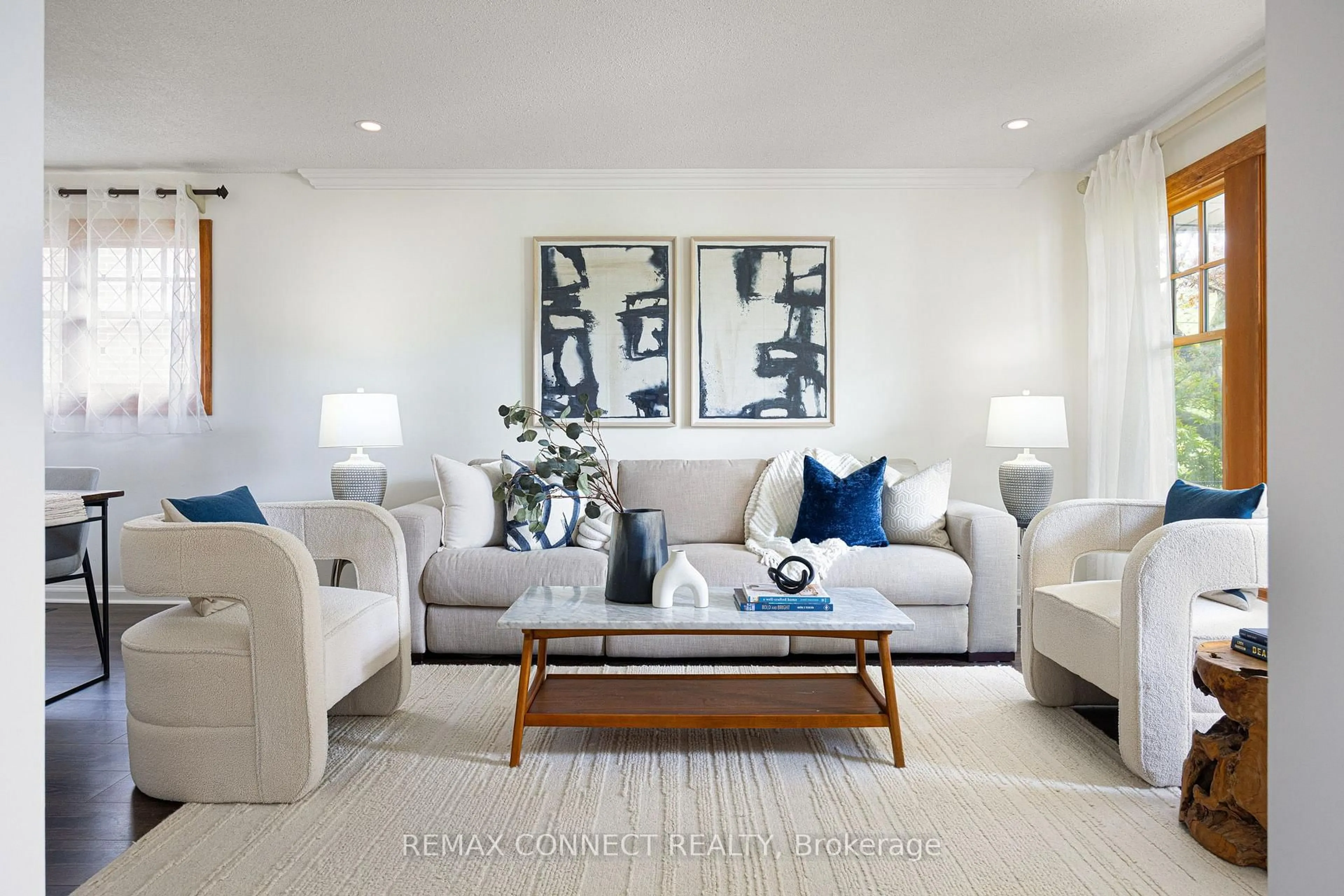 Living room with furniture, unknown for 59 Galloway Rd, Toronto Ontario M1E 1W6
