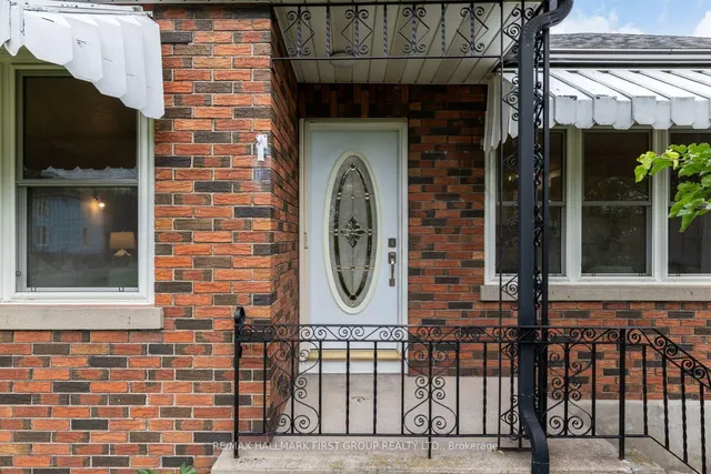 205 Farewell St, Oshawa 5