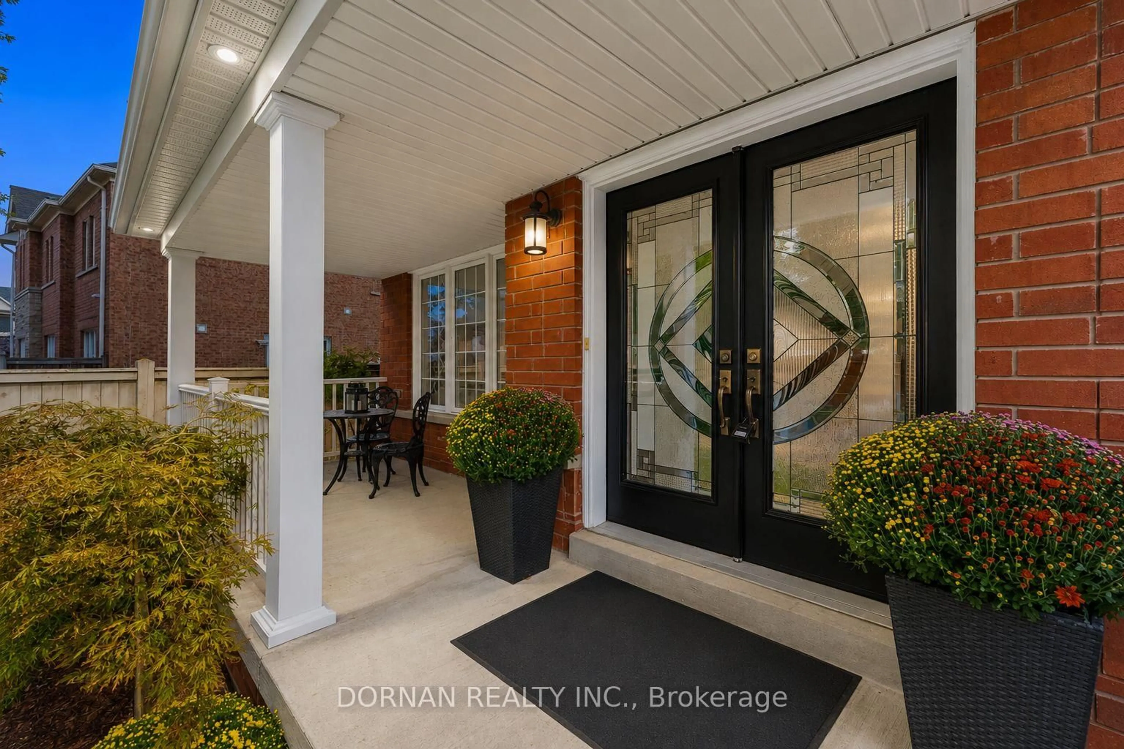 Indoor entryway for 4 Hanaway Dr, Ajax Ontario L1T 0K5