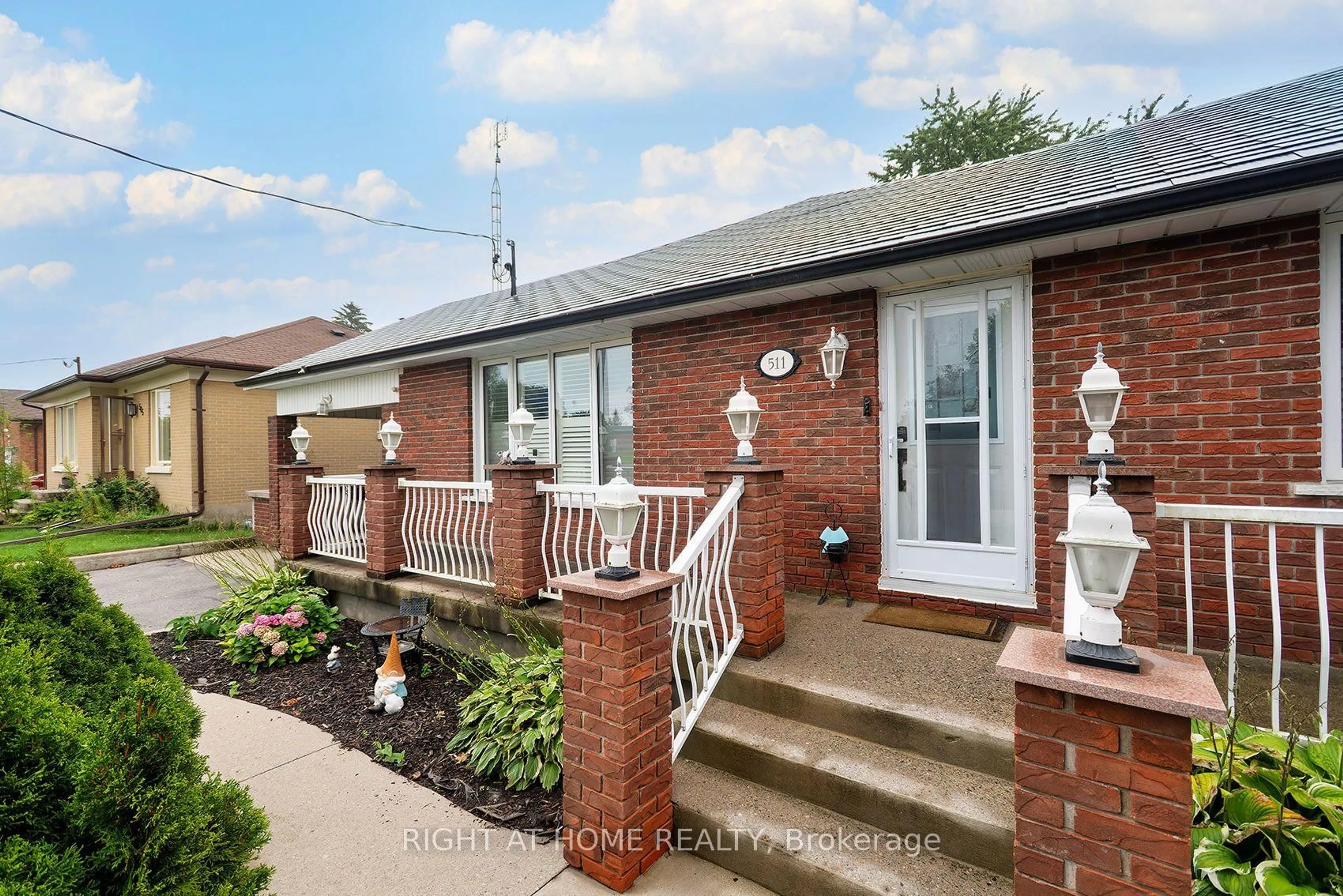 Home with brick exterior material, street for 511 Woodcrest Ave, Oshawa Ontario L1J 2T7