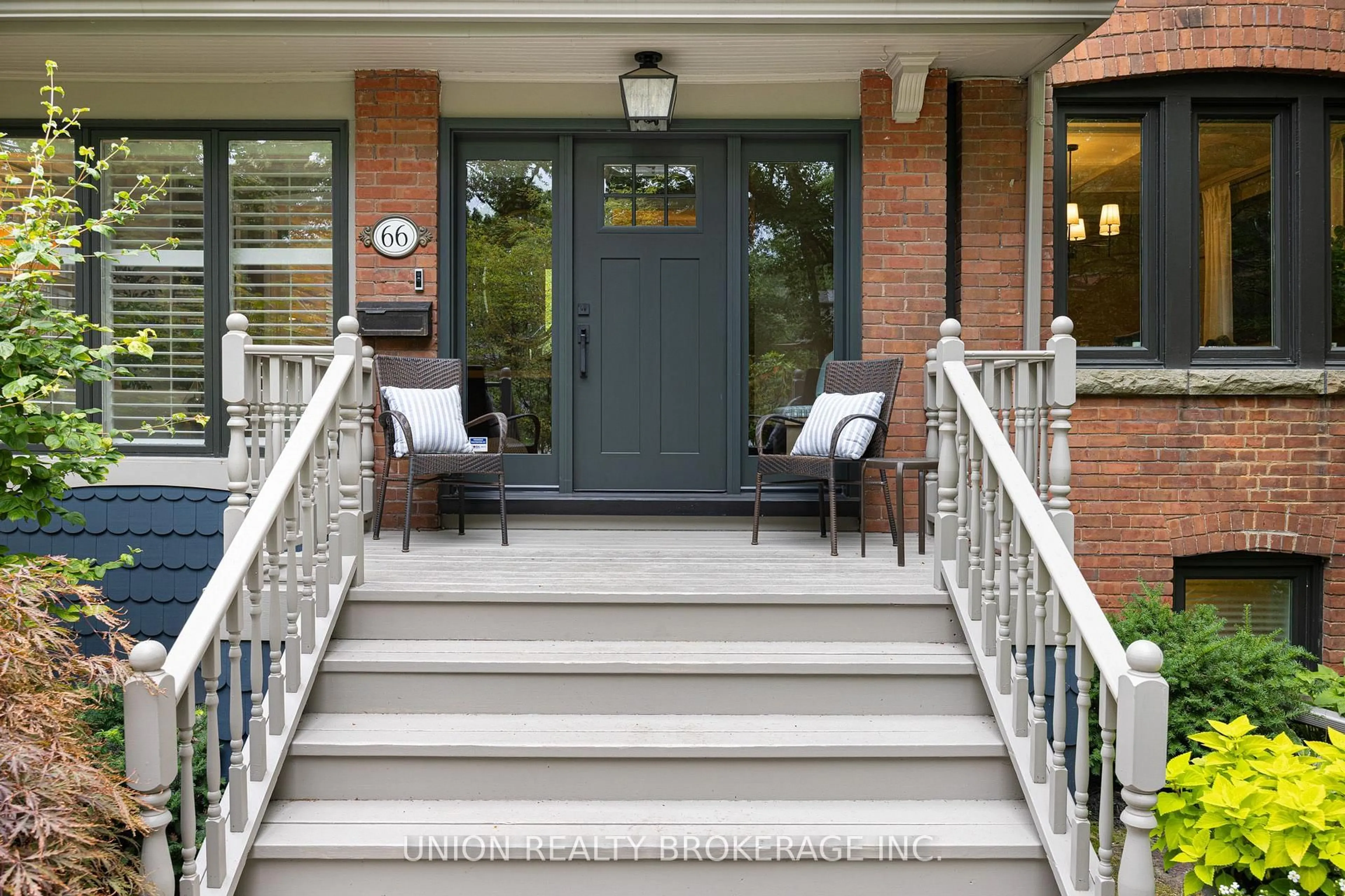 Indoor entryway for 66 Silver Birch Ave, Toronto Ontario M4E 3K9