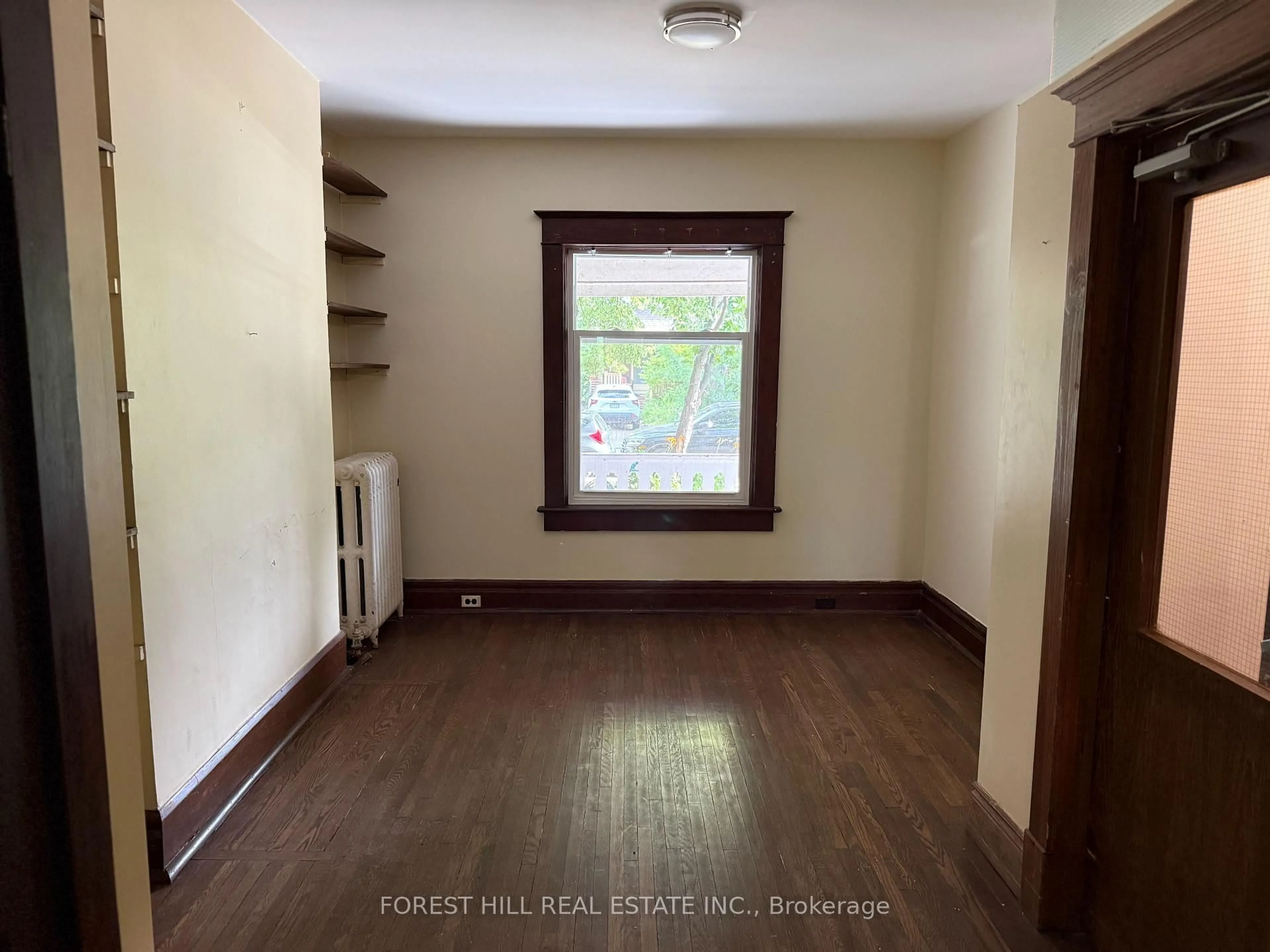 A pic of a room for 27 Dixon Ave, Toronto Ontario M4L 1N2